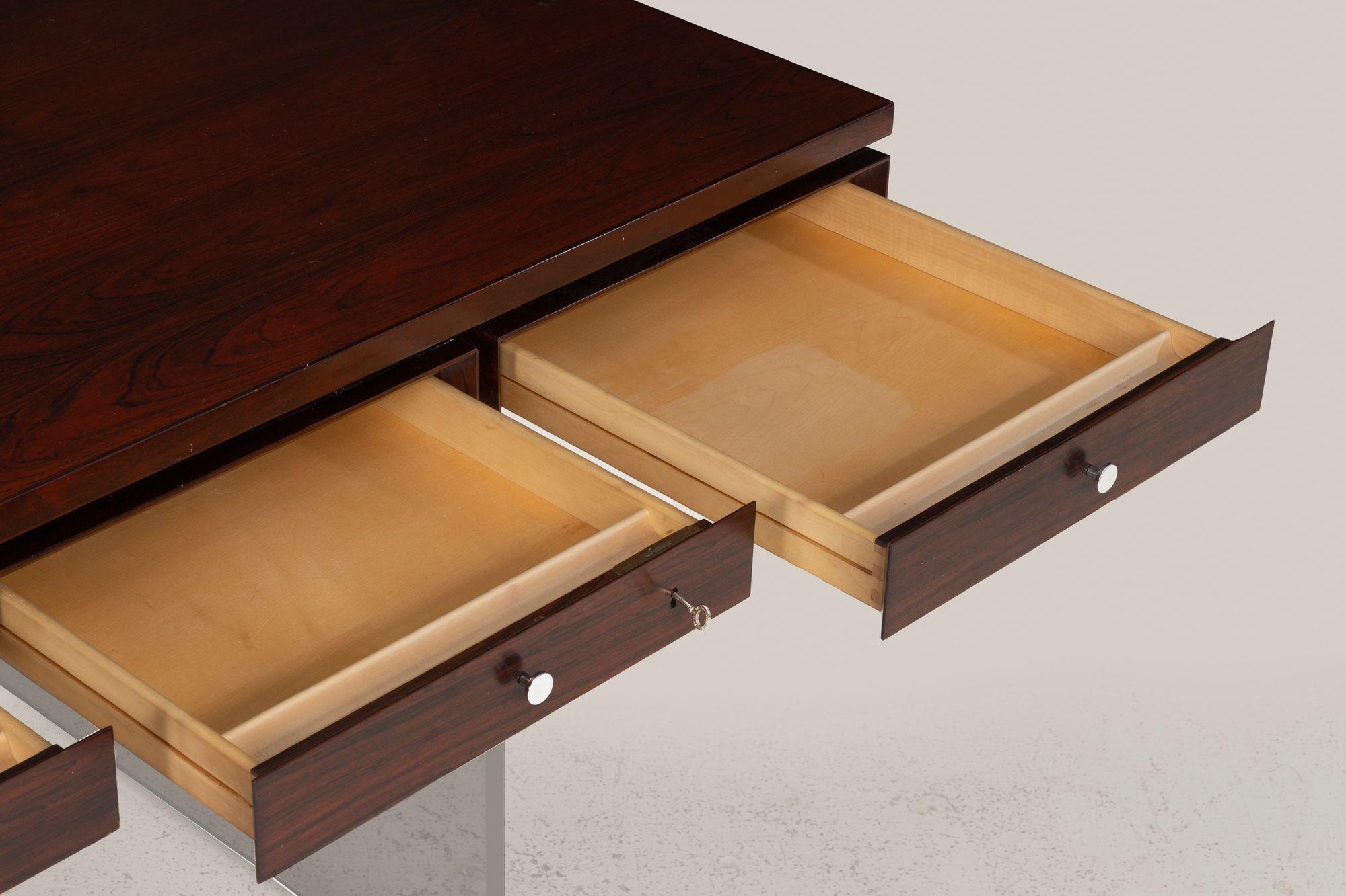 Bureau de direction en palissandre et lucite pour Sigurd Hansen, Danemark, années 1960 en vente 10