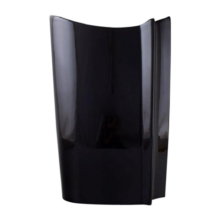 Poul Partanen for Arabia, Finland, Modernist Vase in Black Glazed Ceramics 1980s For Sale