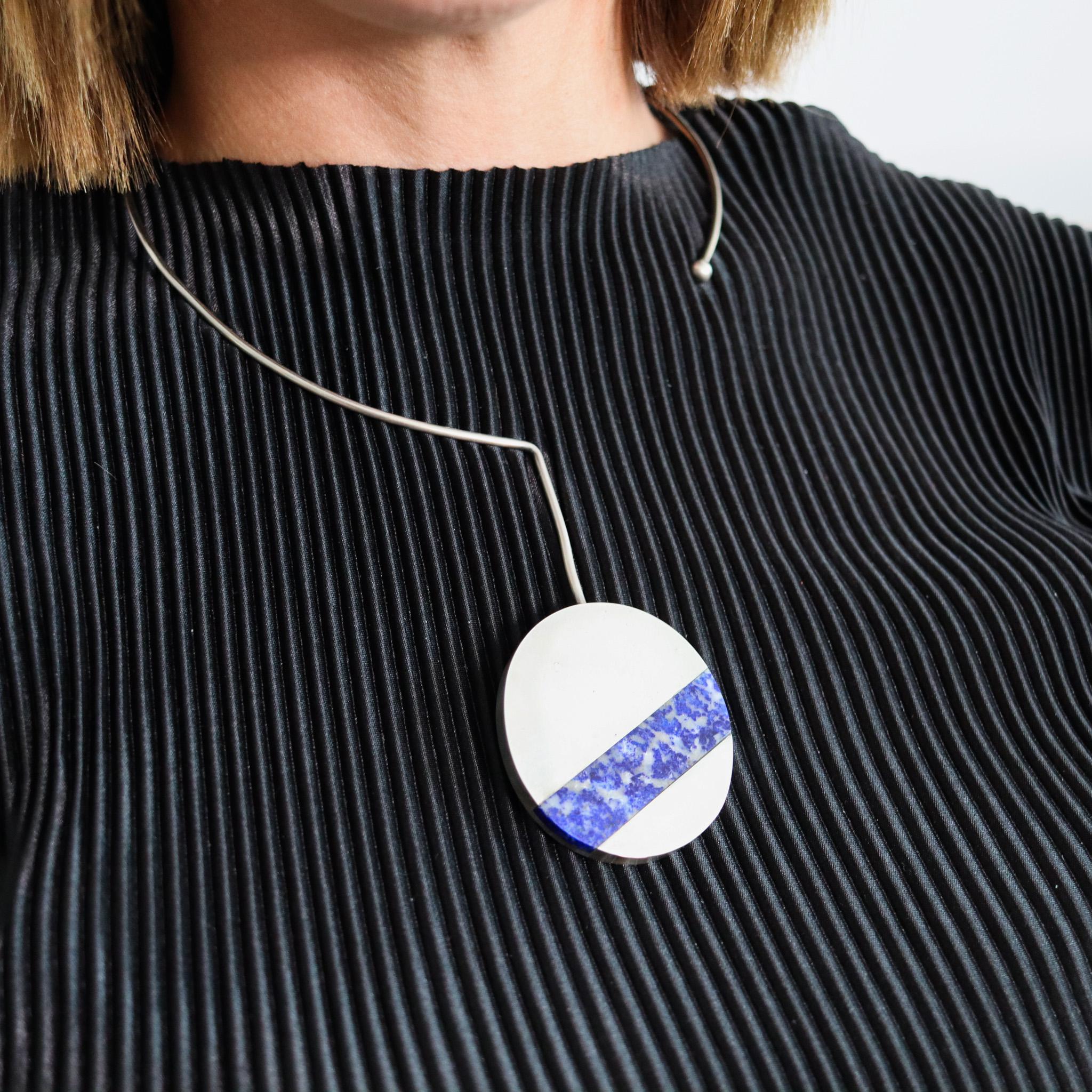 Poul Trige Sørresiig 1966 Denmark Wire Necklace 925 Sterling Silver and Sodalite For Sale 1