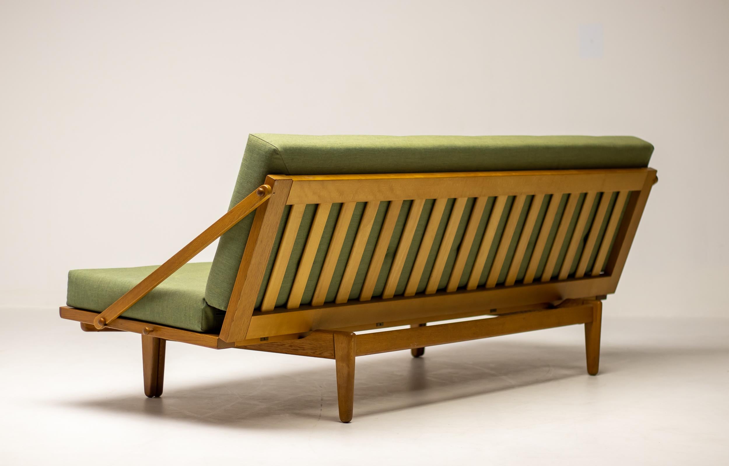 Milieu du XXe siècle Poul Volther modèle Diva  981 pour Gemla, Suède en vente