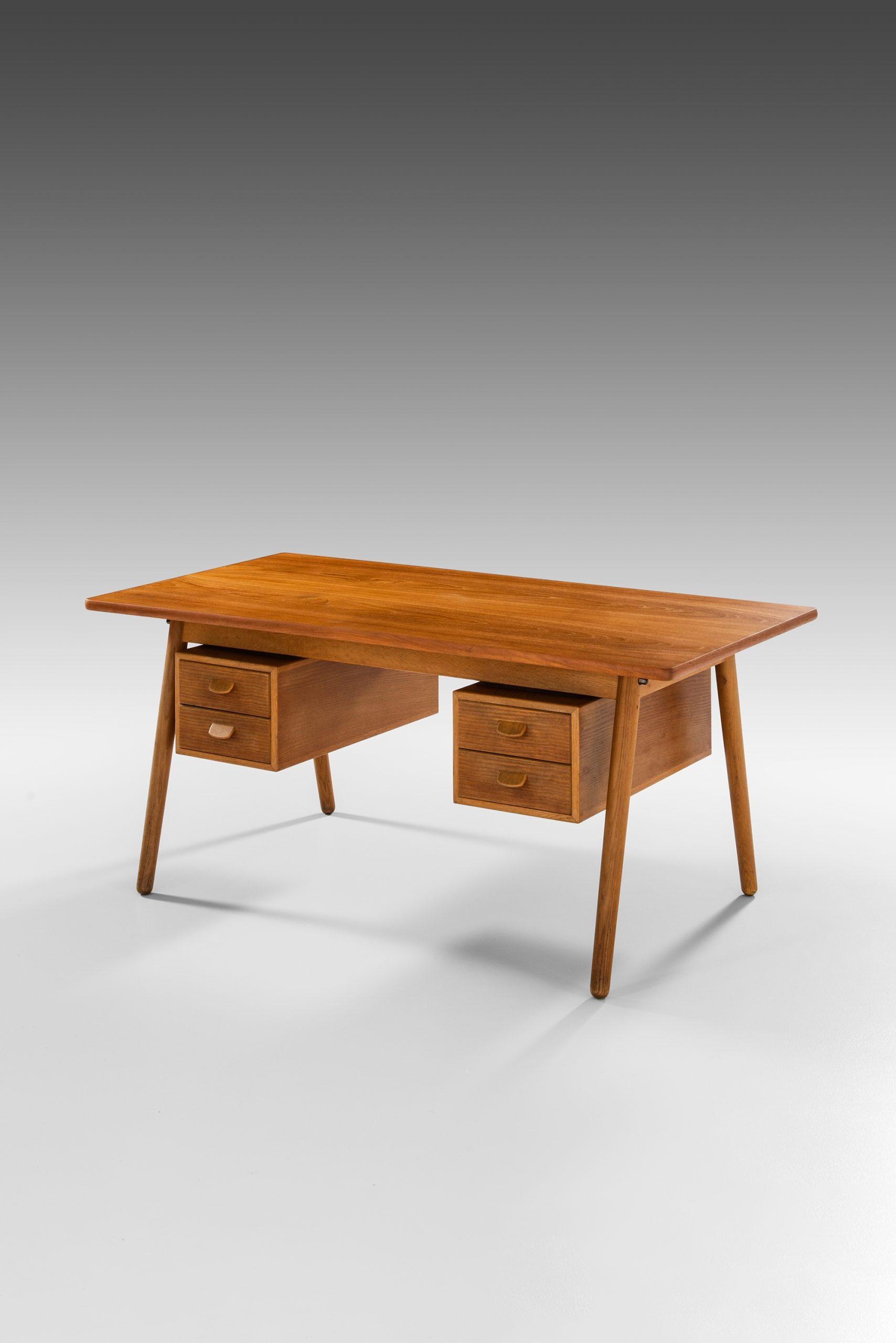 Poul Volther Desk Produced by FDB Møbler in Denmark For Sale 3