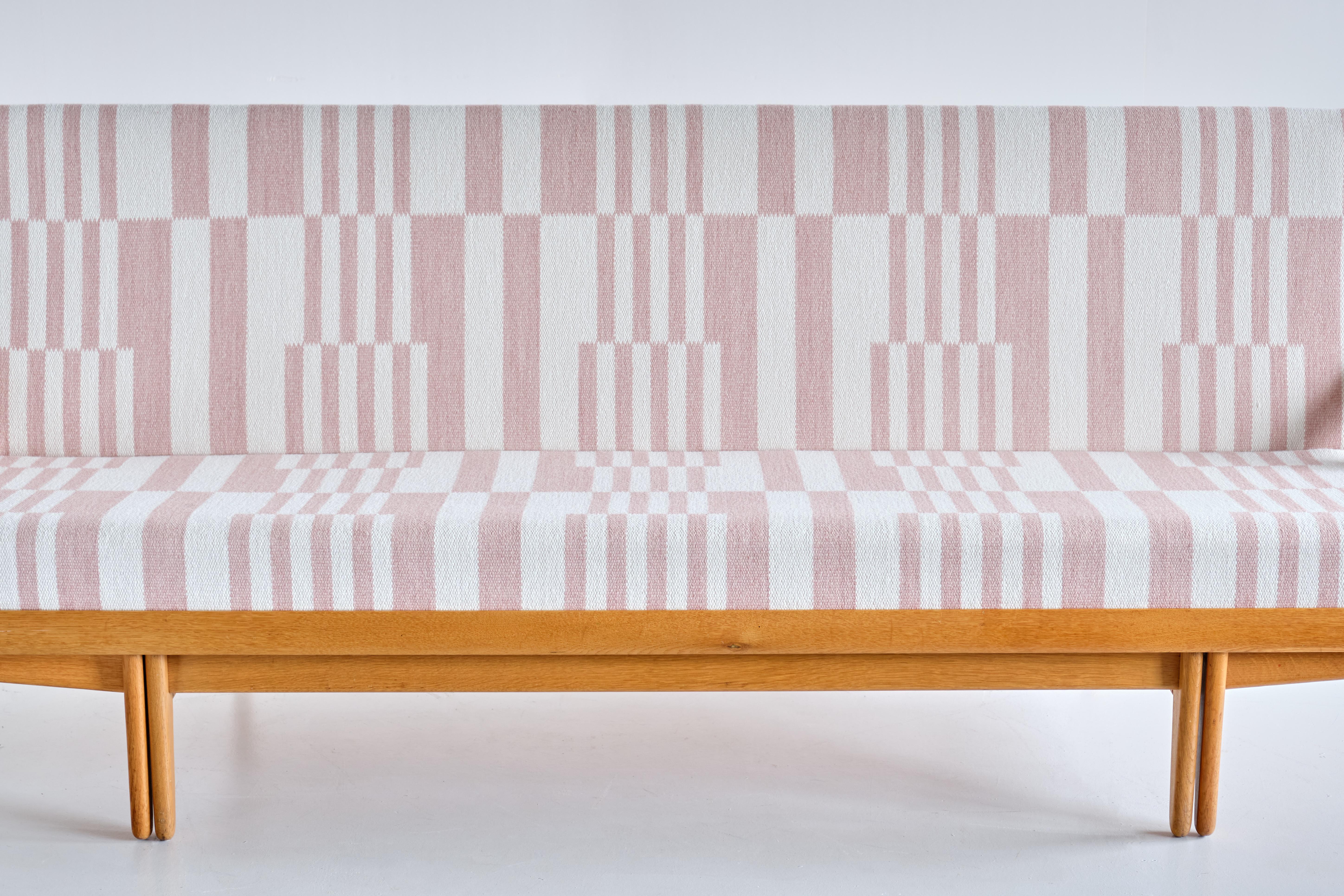 Poul Volther Sofa / Daybed in Oak and Pierre Frey Fabric, Gemla, Sweden, 1955 In Good Condition For Sale In The Hague, NL