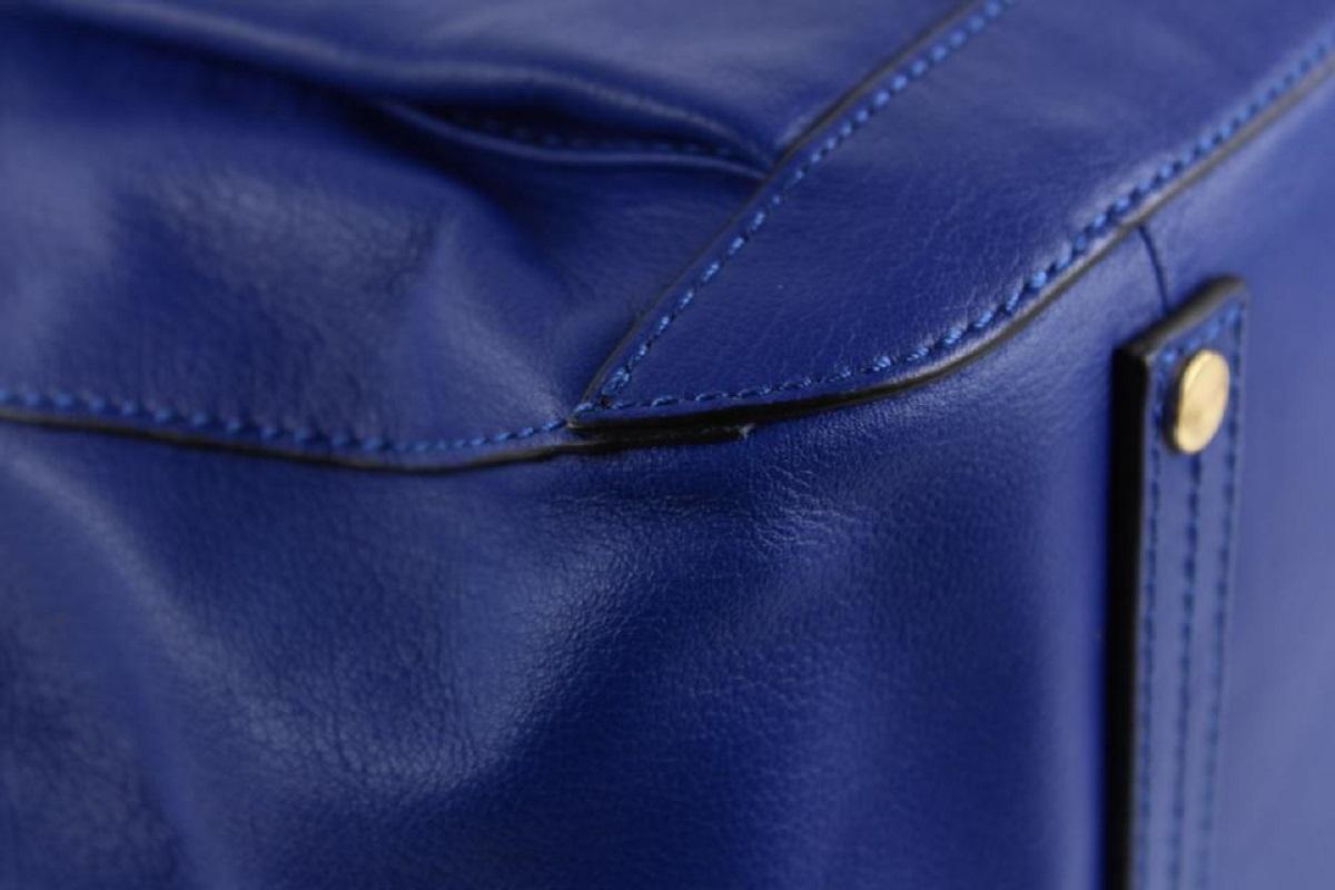 Pour La Victoire Blue Leather Hobo Bag 3PV1218 For Sale 5