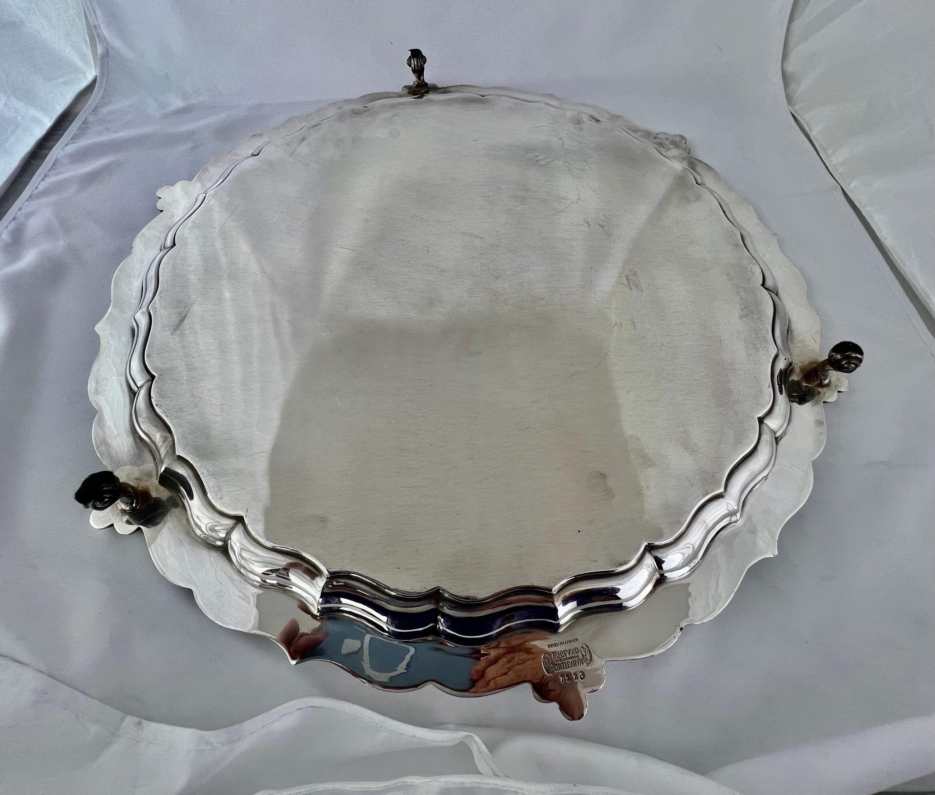 Pour Le Bain-English Silver Footed Tray w/ Etched Shield For Sale 9