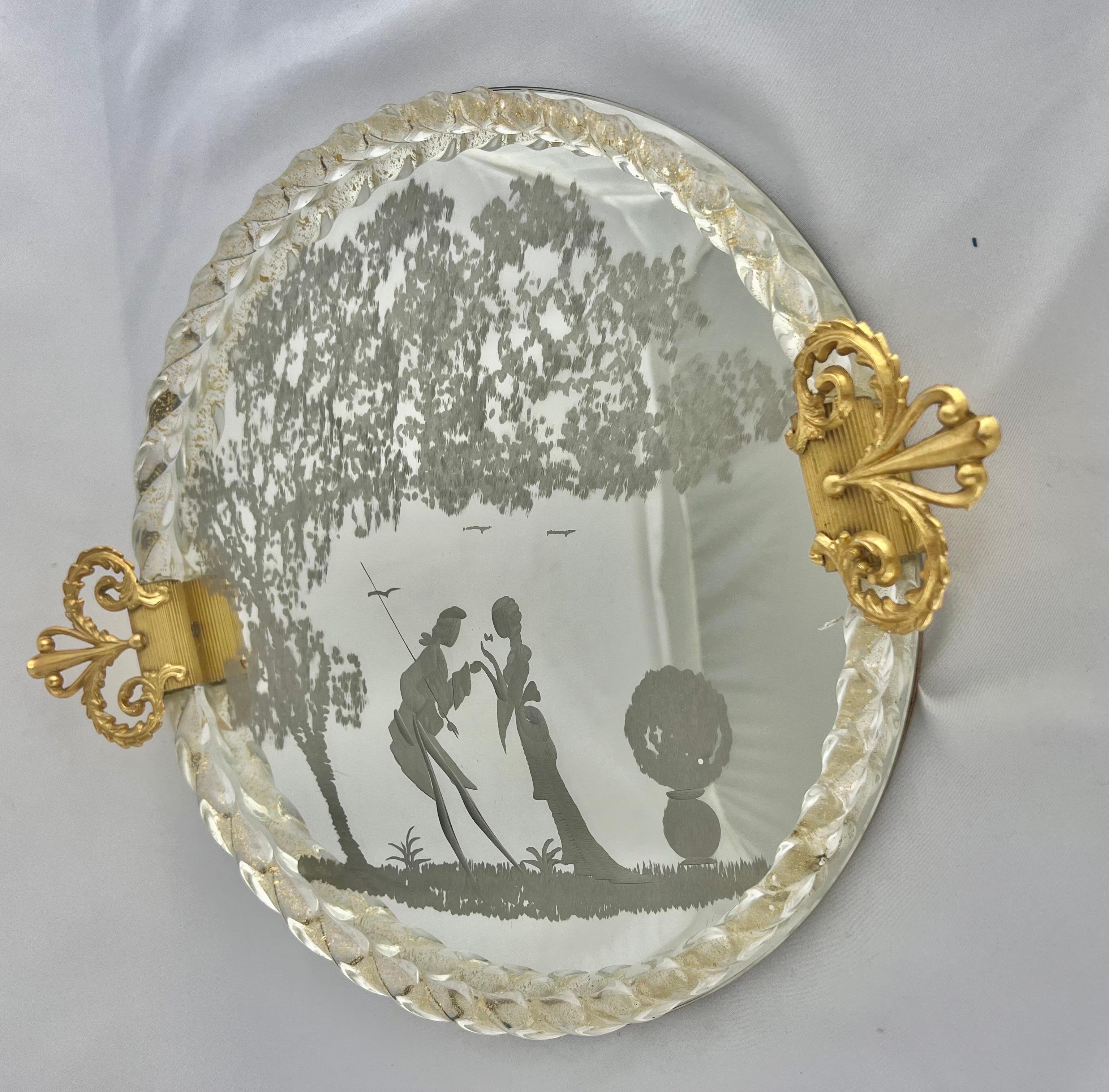 Pour Le Bain-Murano Venetian Etched Mirrored Tray For Sale 5