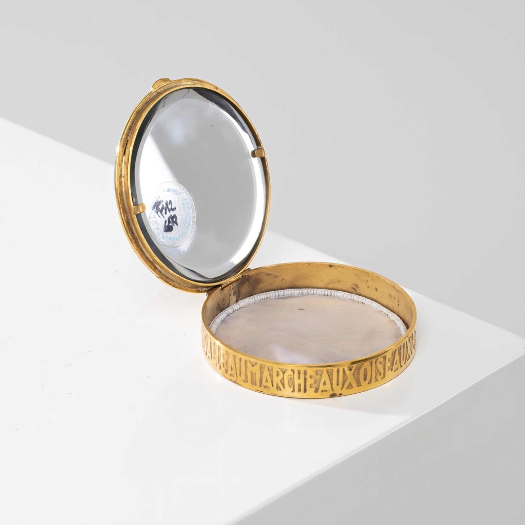 20th Century Pour toi mon Amour (For you my love) by Line Vautrin – Gilt bronze compact