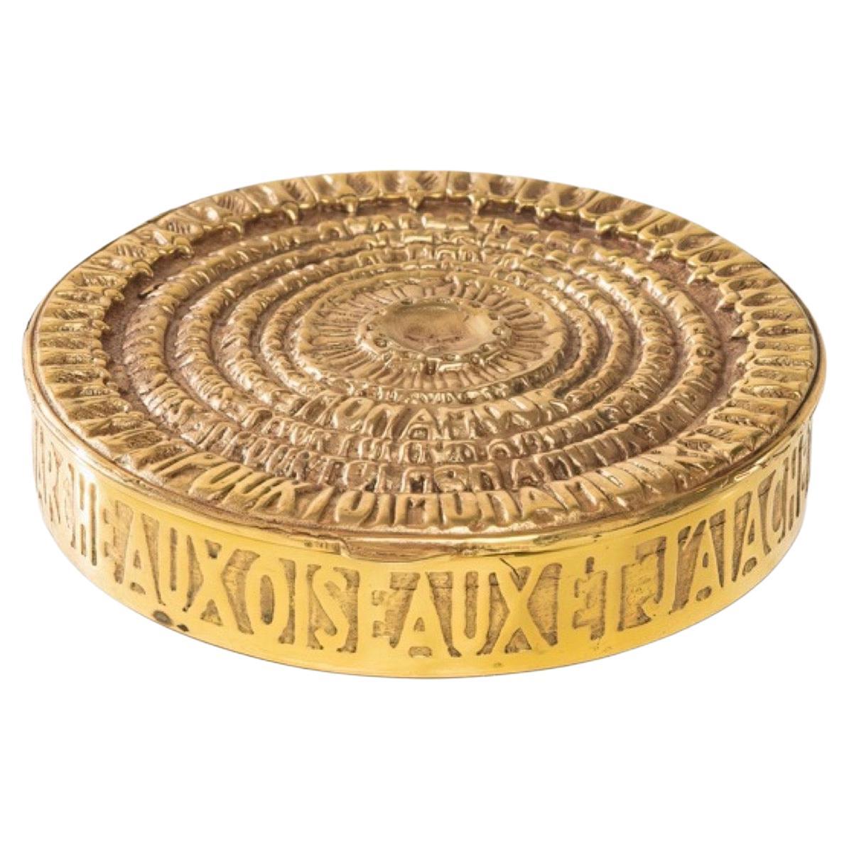 Pour toi mon Amour (For you my love) by Line Vautrin – Gilt bronze compact