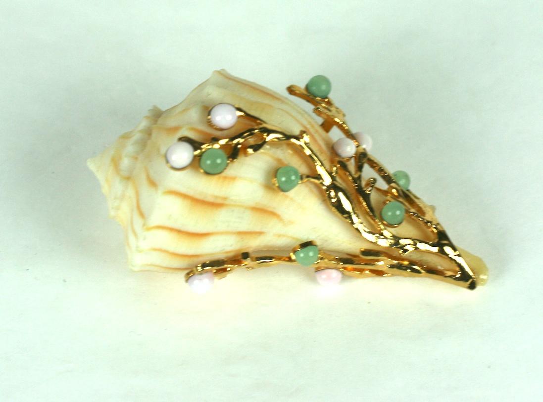 Poured Glass Jeweled Shell Clip, MWLC In New Condition In New York, NY