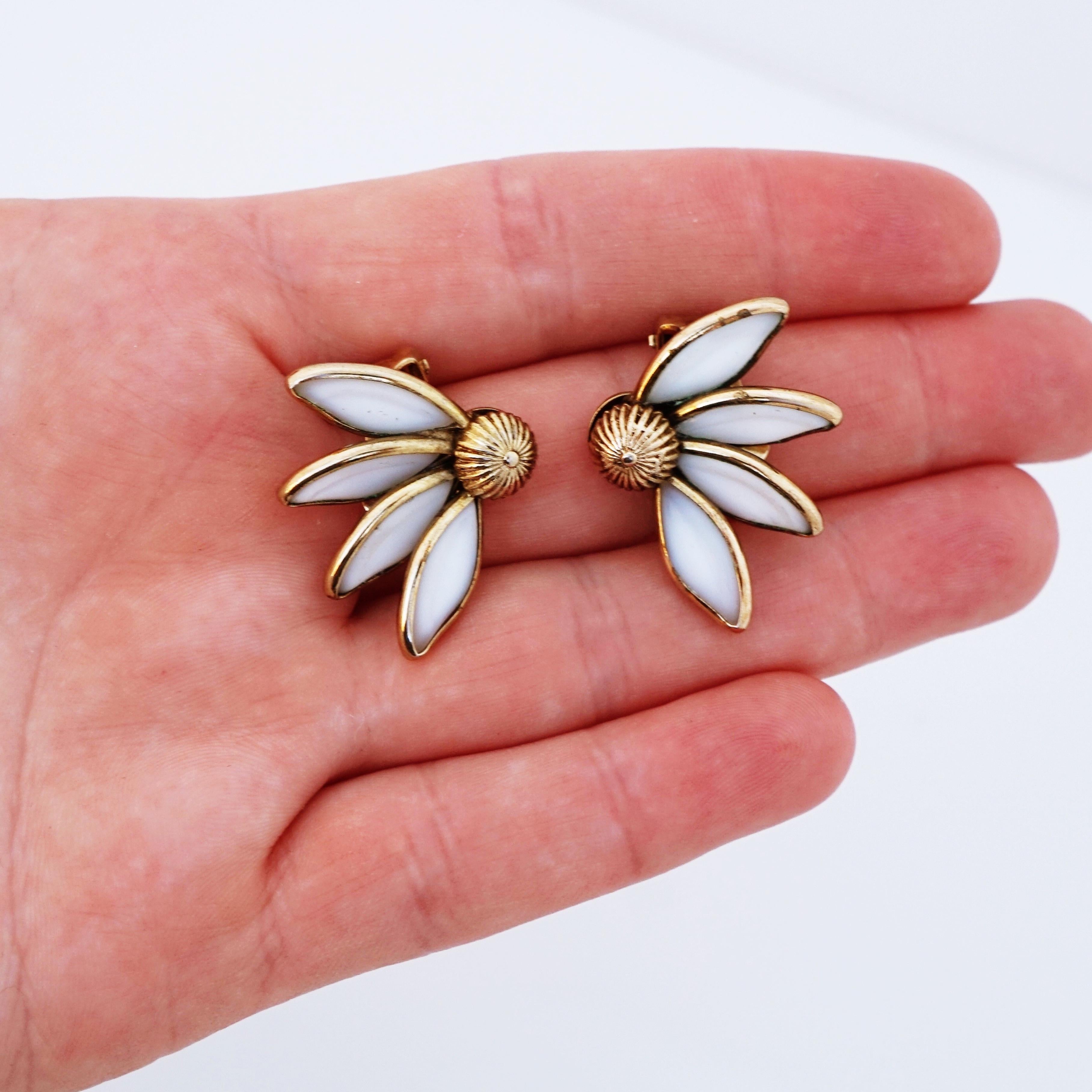 Women's Poured Milk Glass Flower Petal Earrings By Crown Trifari, 1950s