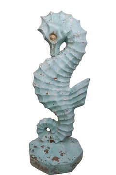 Hippocampe en béton moulé, vers les années 1950-1960