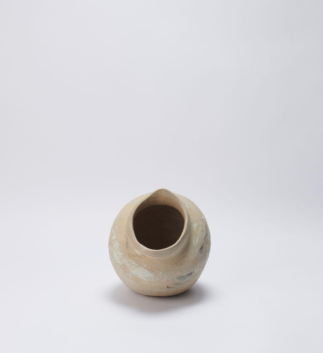 Other Poured Vessel 05 by Joana Kieppe For Sale