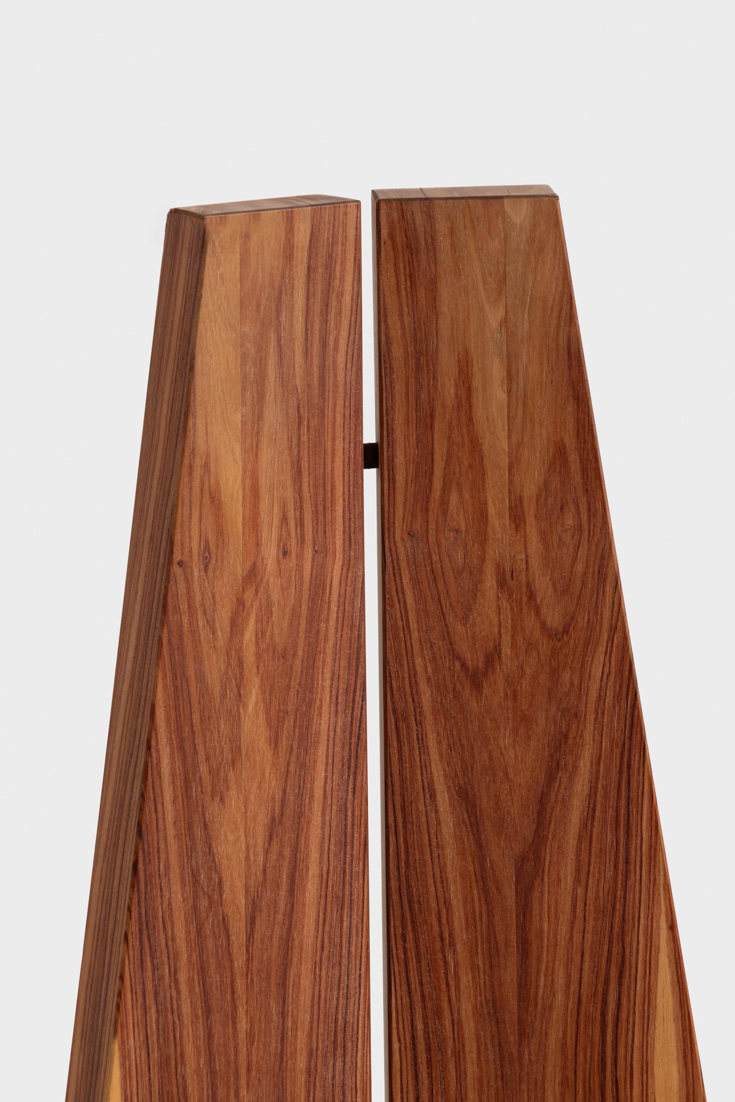 Silla Povera de madera de toulipán brasileña e inserto de cobre de Antonio Aricò en Bueno estado para la venta en Milano, Lombardia