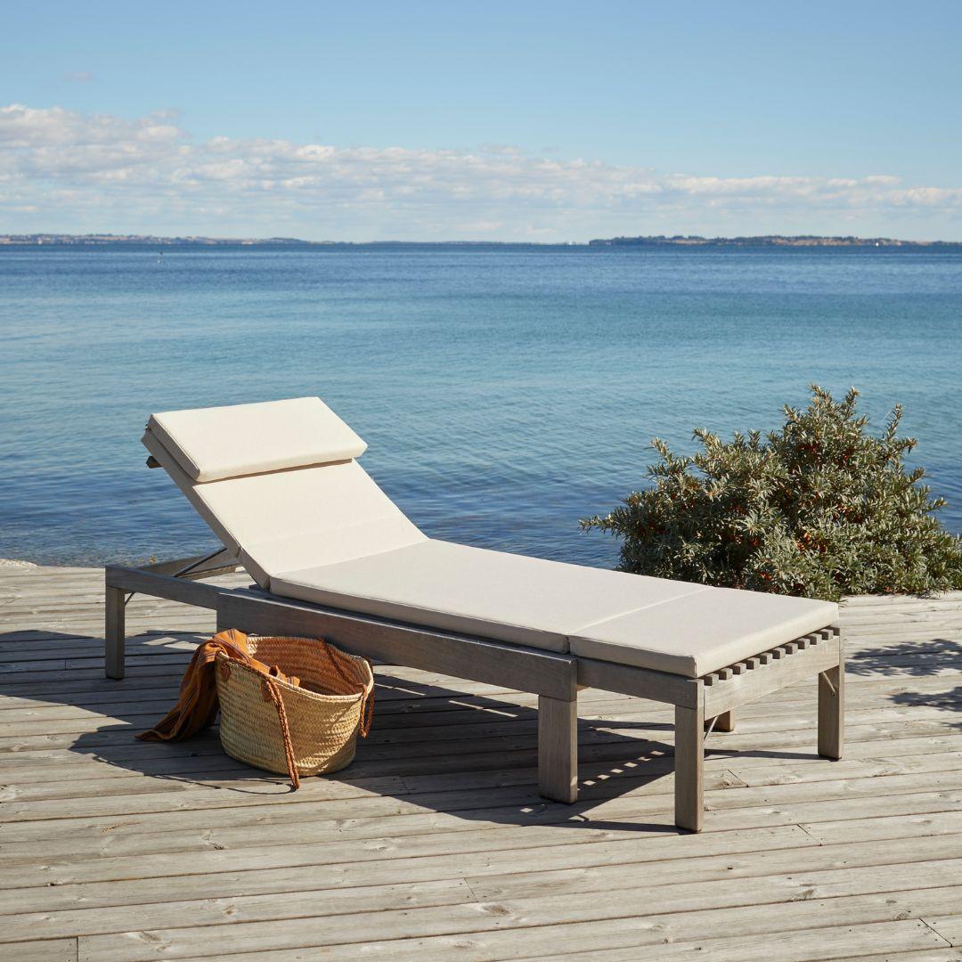 Povl B. Eskildsen Outdoor 'Riviera' Sunbed in Teak for Skagerak For Sale 6