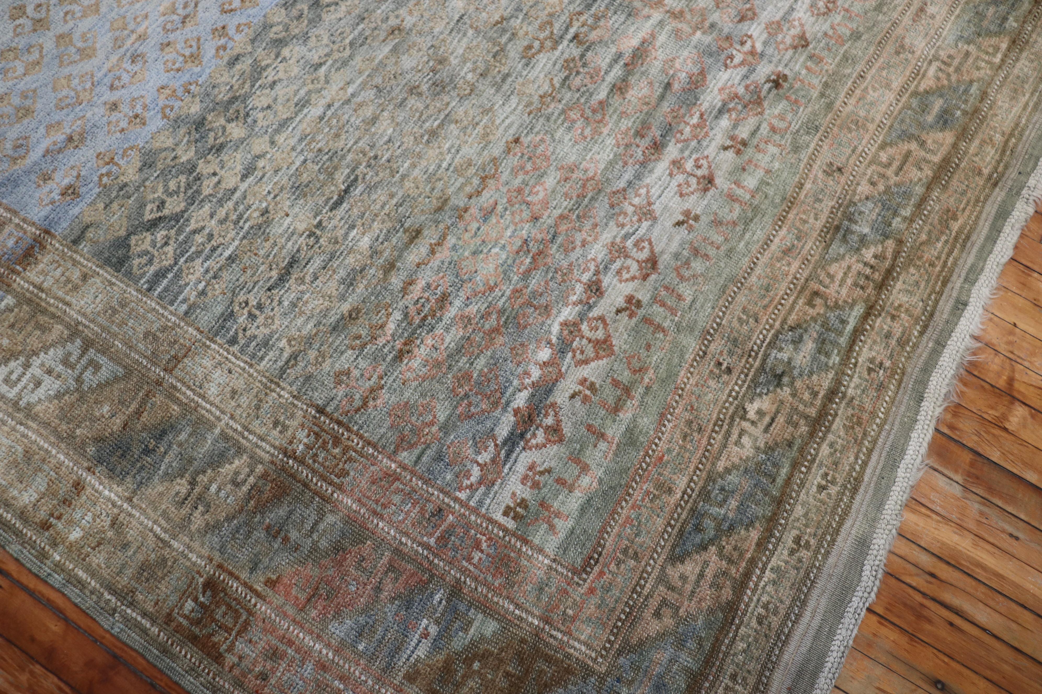 Zabihi Kollektion Pulverblauer Stammeskunst Persischer Kurd Corridor-Teppich im Angebot 2