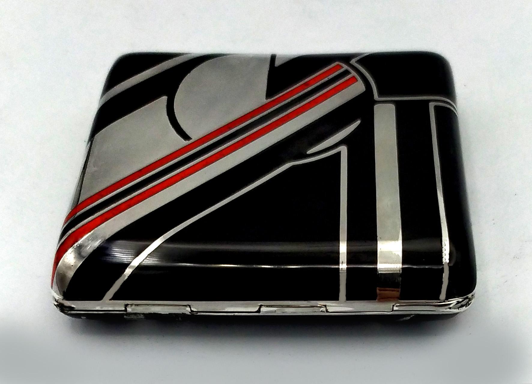 Powder Case Art Deco style designed for Cartier USA Sterling Silver Salimbeni  In Excellent Condition For Sale In Firenze, FI