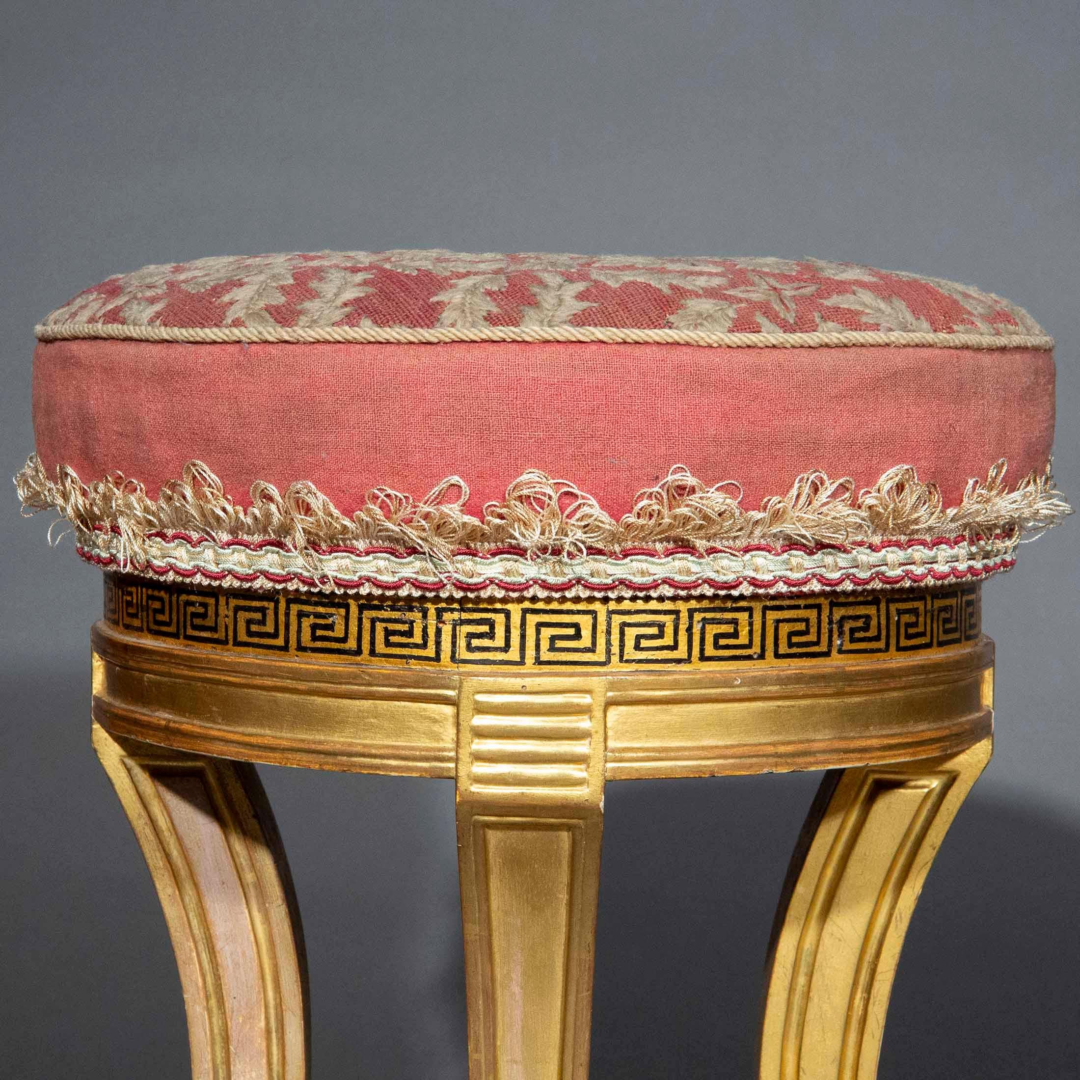 Castillo de Powderham Taburete Klismos de madera dorada de principios del siglo XIX en Bueno estado para la venta en Richmond, London