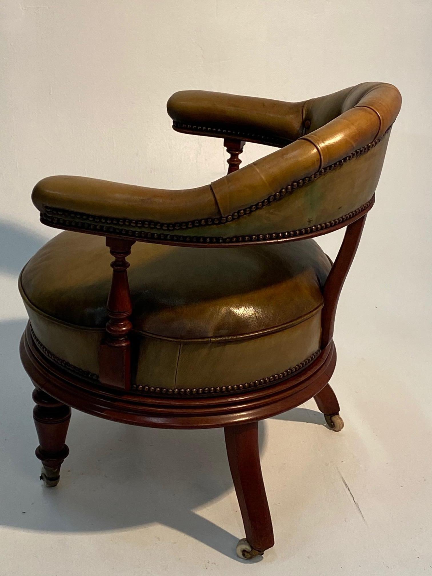 Early 20th Century Power Broker Rotating English Leather Library or Desk Chair