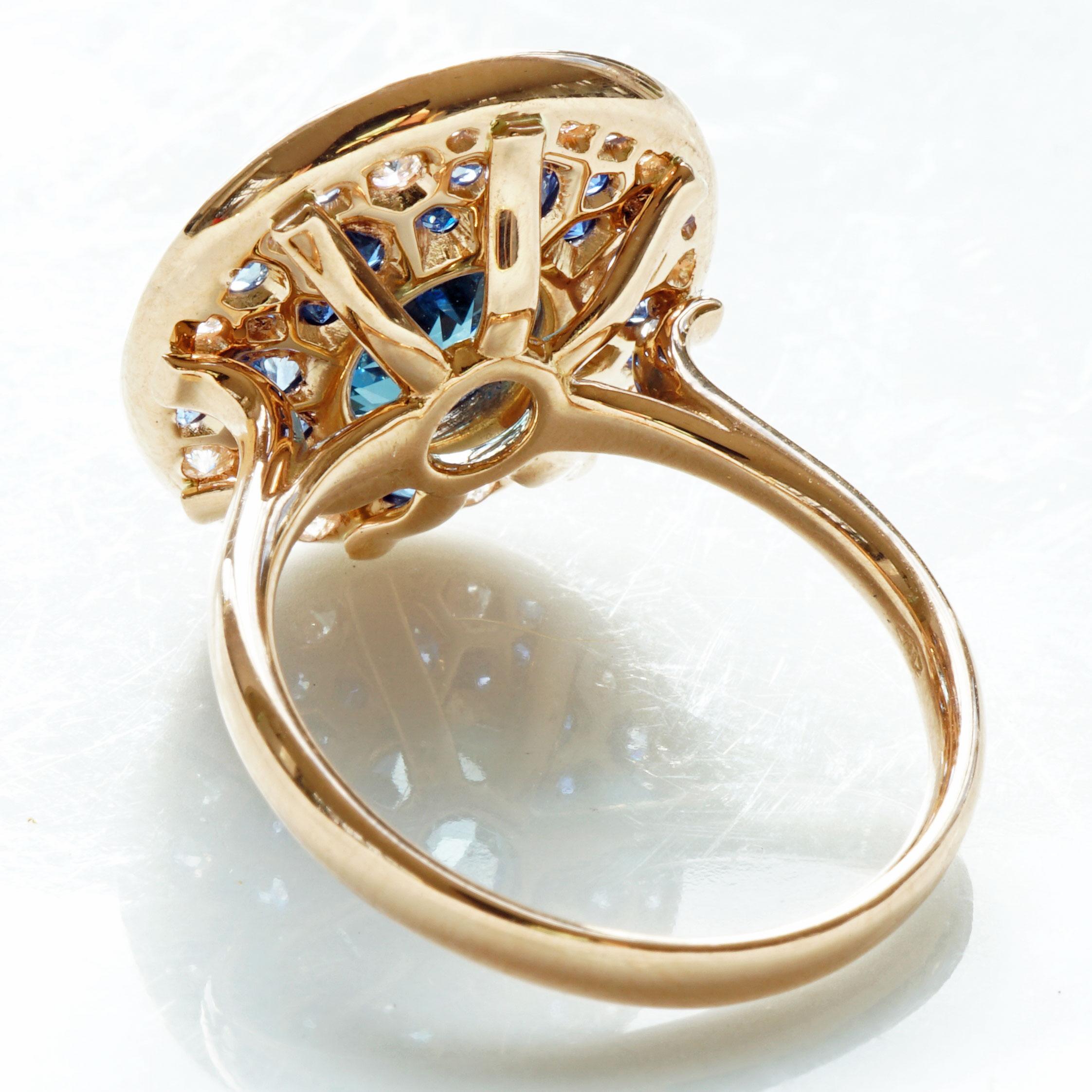 Power of Magic Ring in Mystic Blue Colors with Blue Topaz, Saphire and Diamonds In New Condition For Sale In Viena, Viena