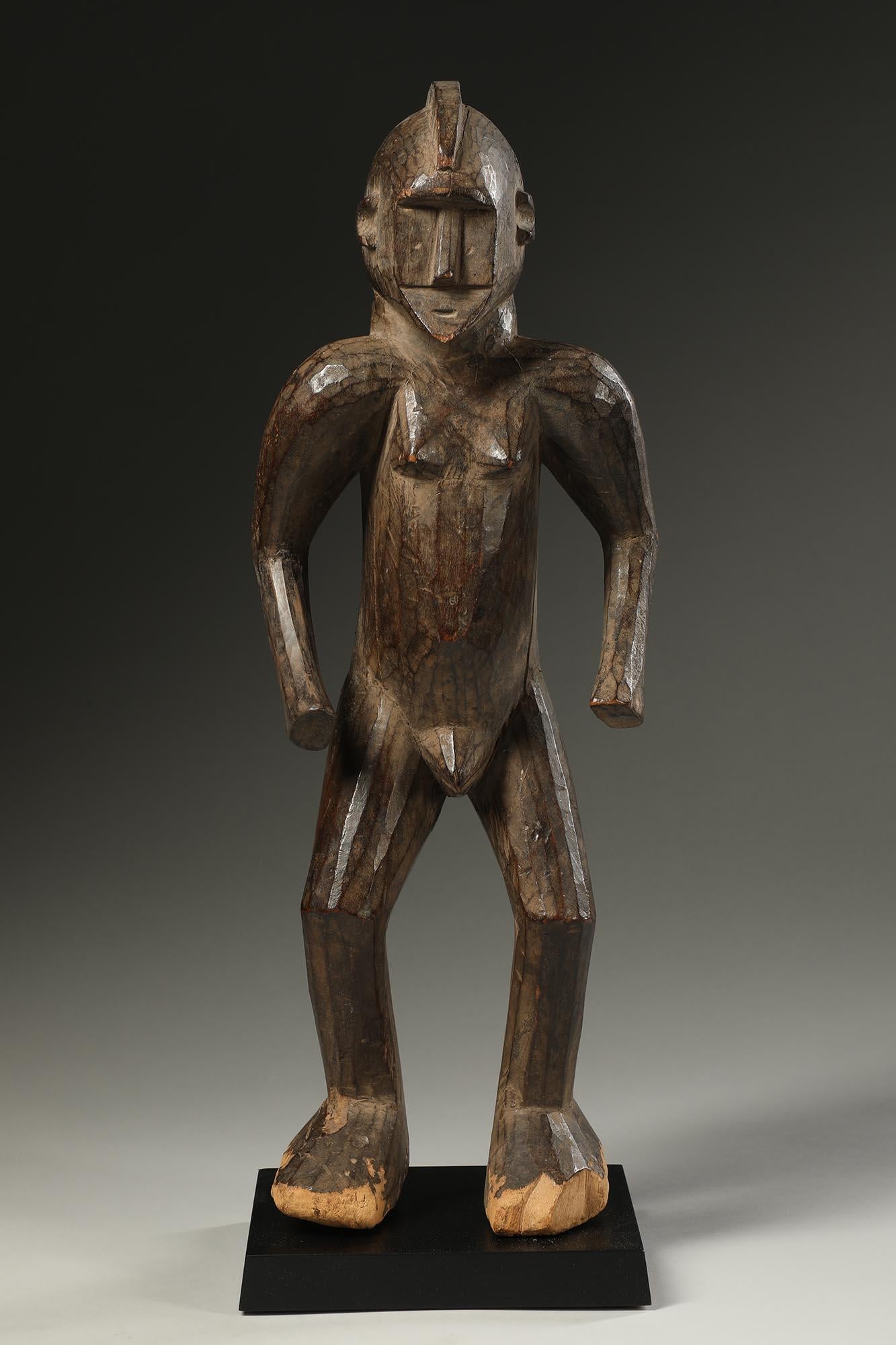 Powerful Early Classic Cubist Wood Standing Bobo Fing Figure Africa Ex J. Willis For Sale 1