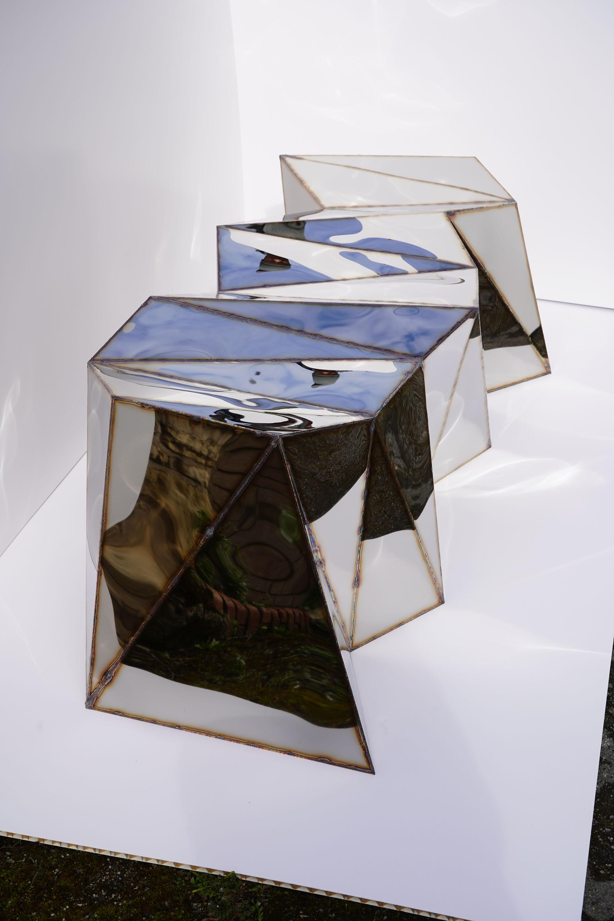 Powerlines Bench in Welded Mirror-Polished Stainless Steel by Julian Mayor For Sale 2