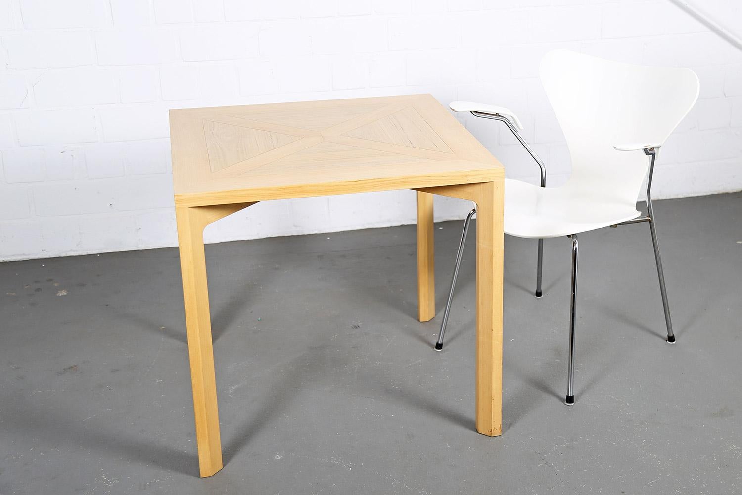 High coffee table or correspondingly low, small dining table (height approx. 68 cm) model PK70 designed by Poul Kjærholm for PP Møbler in 1978. The beautifully crafted ash wood table is one of Poul Kjærholms rare wooden designs.

Condition: see