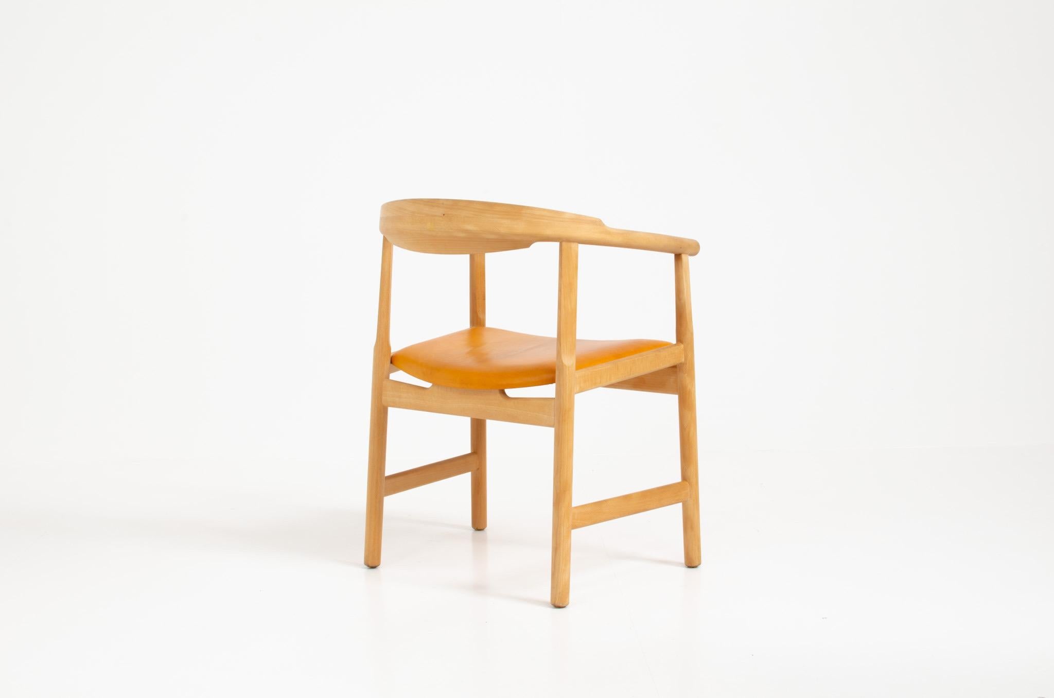 Danish PP208 Armchair by Hans Wegner for Pp Møbler For Sale