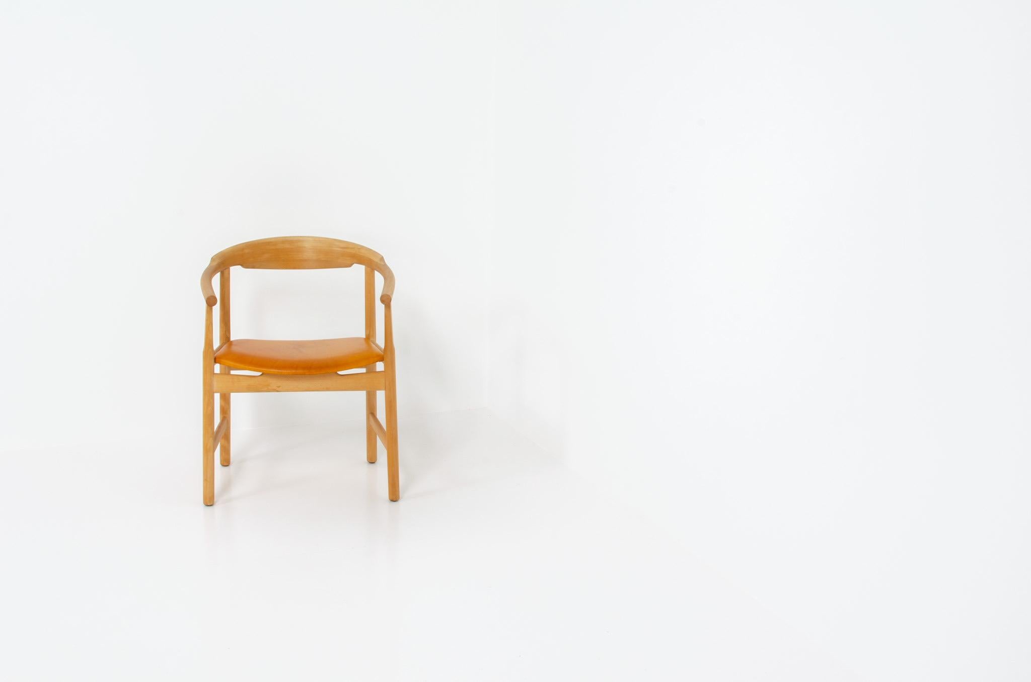 PP208 Armchair by Hans Wegner for Pp Møbler For Sale 3
