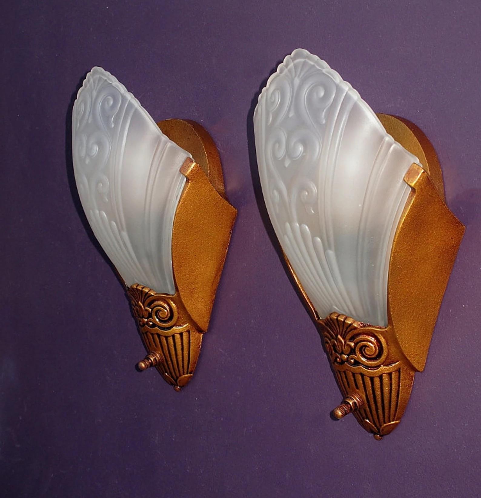 Art Deco Pr 1920s - 30s Vintage Slip Shade Wall Sconce Lights