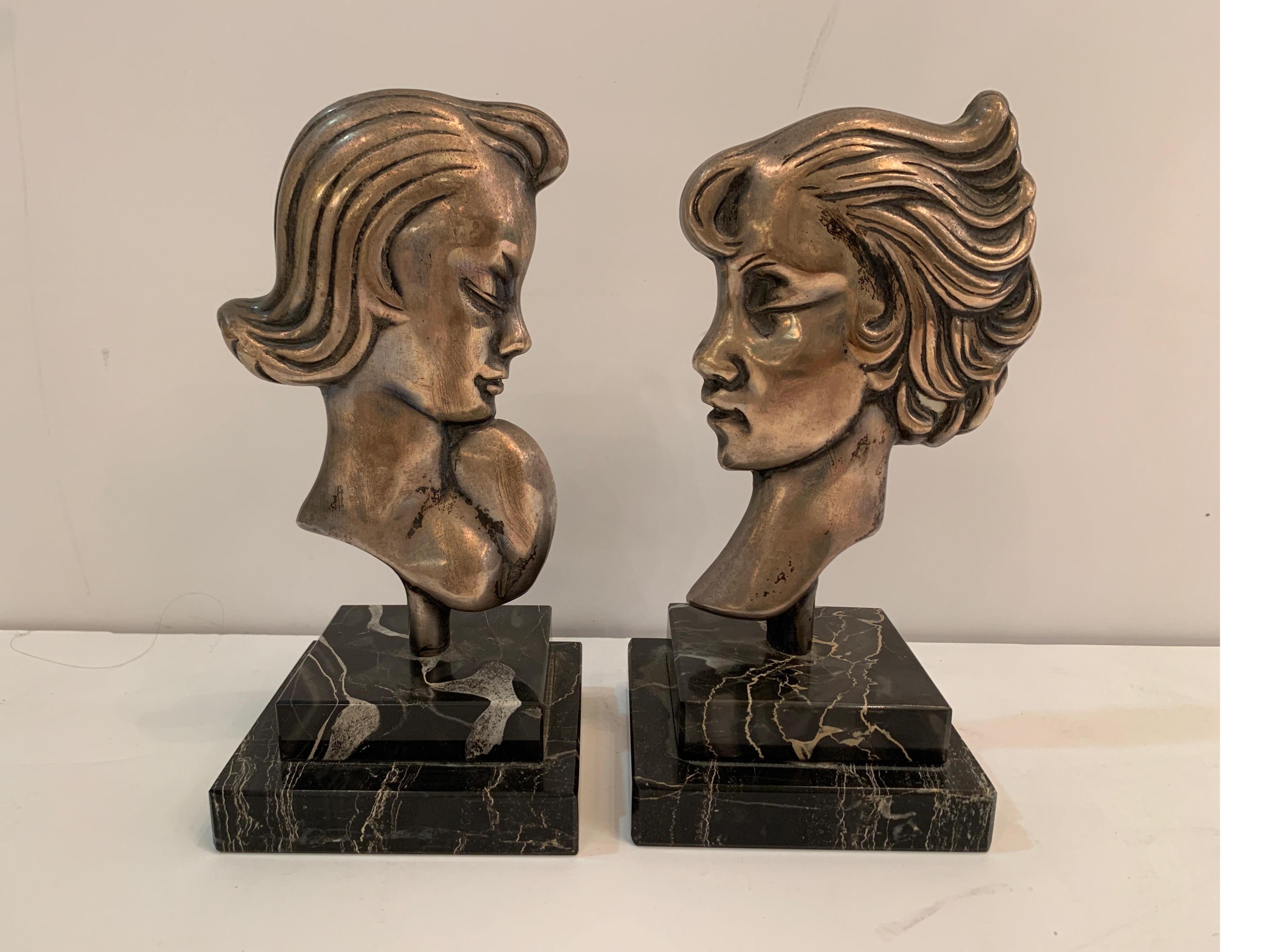 Pair of 1930 midcentury silvered bronze French deco head statuettes on marble bases, nice original patination
Dimensions: 4