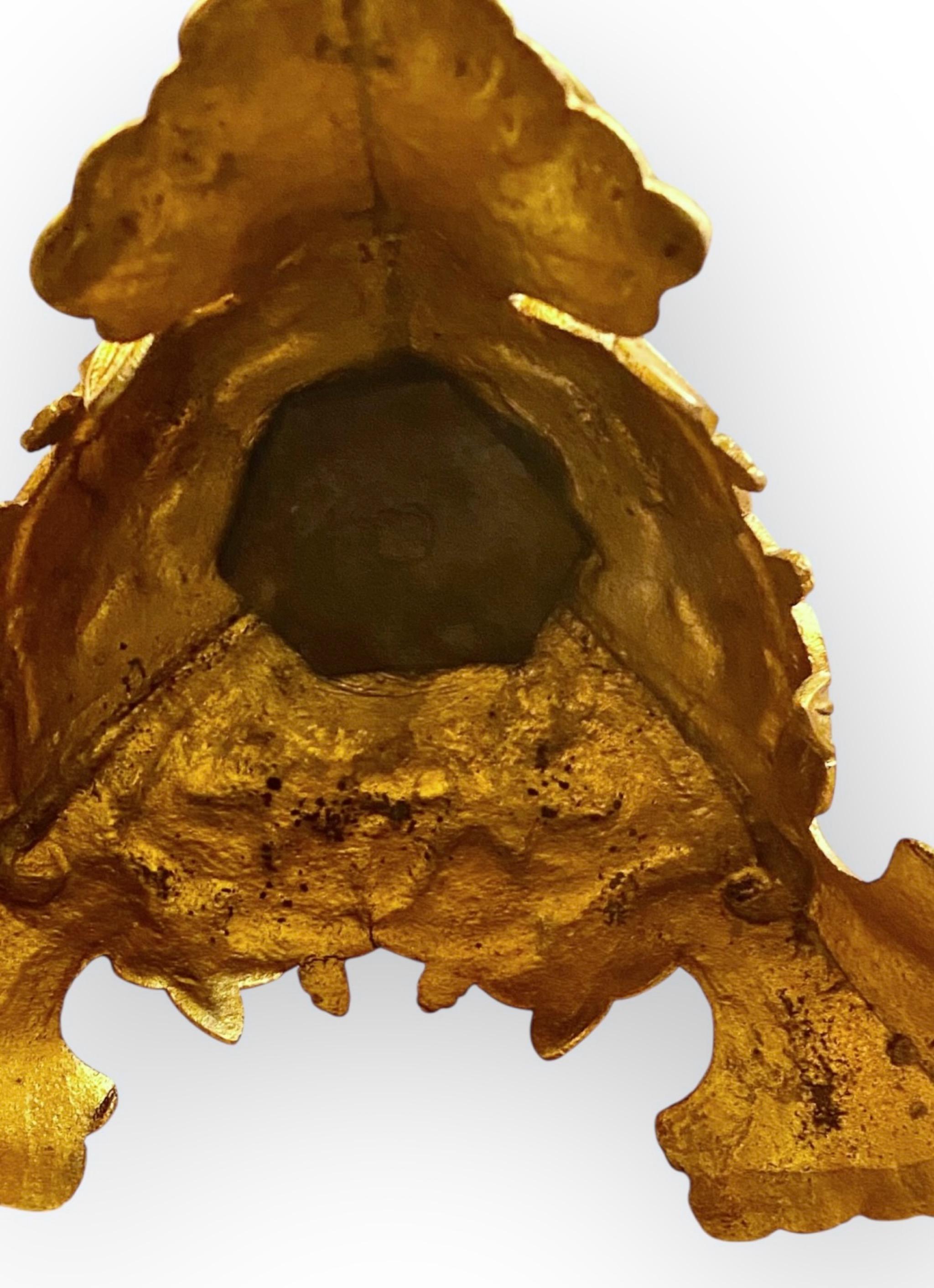 Pr. Antique French getrieben vergoldetem Messing Alter Kerzenständer im Angebot 1