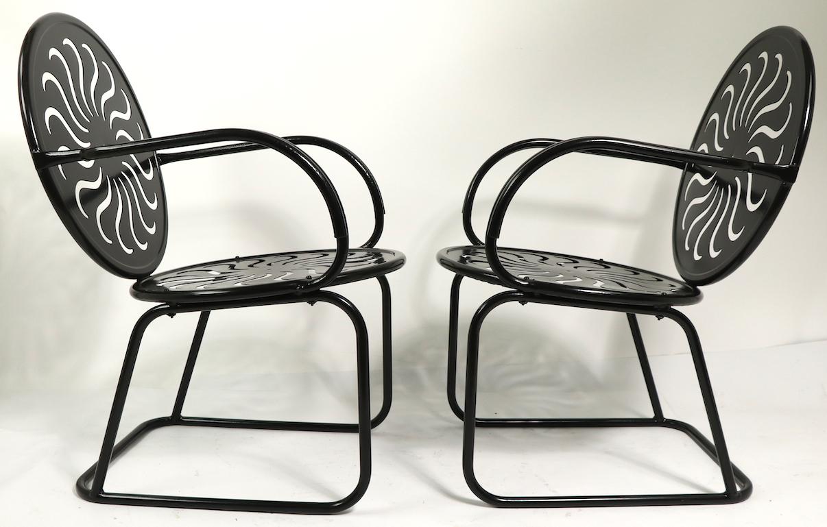 Pair of Art Deco Garden Patio Porch Lounge Chairs Newly Powder Coated For Sale 3