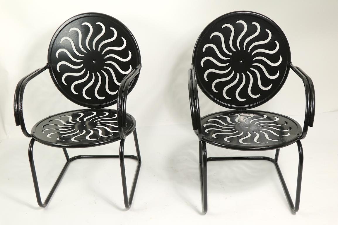 Pair of Art Deco Garden Patio Porch Lounge Chairs Newly Powder Coated For Sale 5