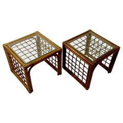 Paire de tables en bambou et verre