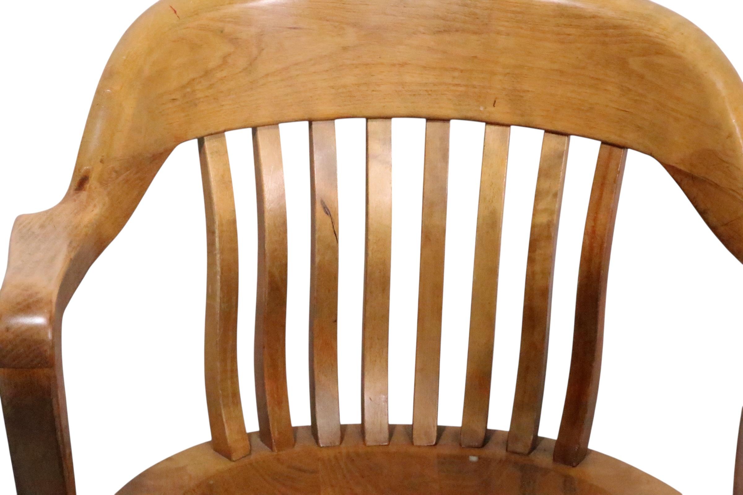 Américain Pr. Chaises à jury de la Banque d'Angleterre en vente