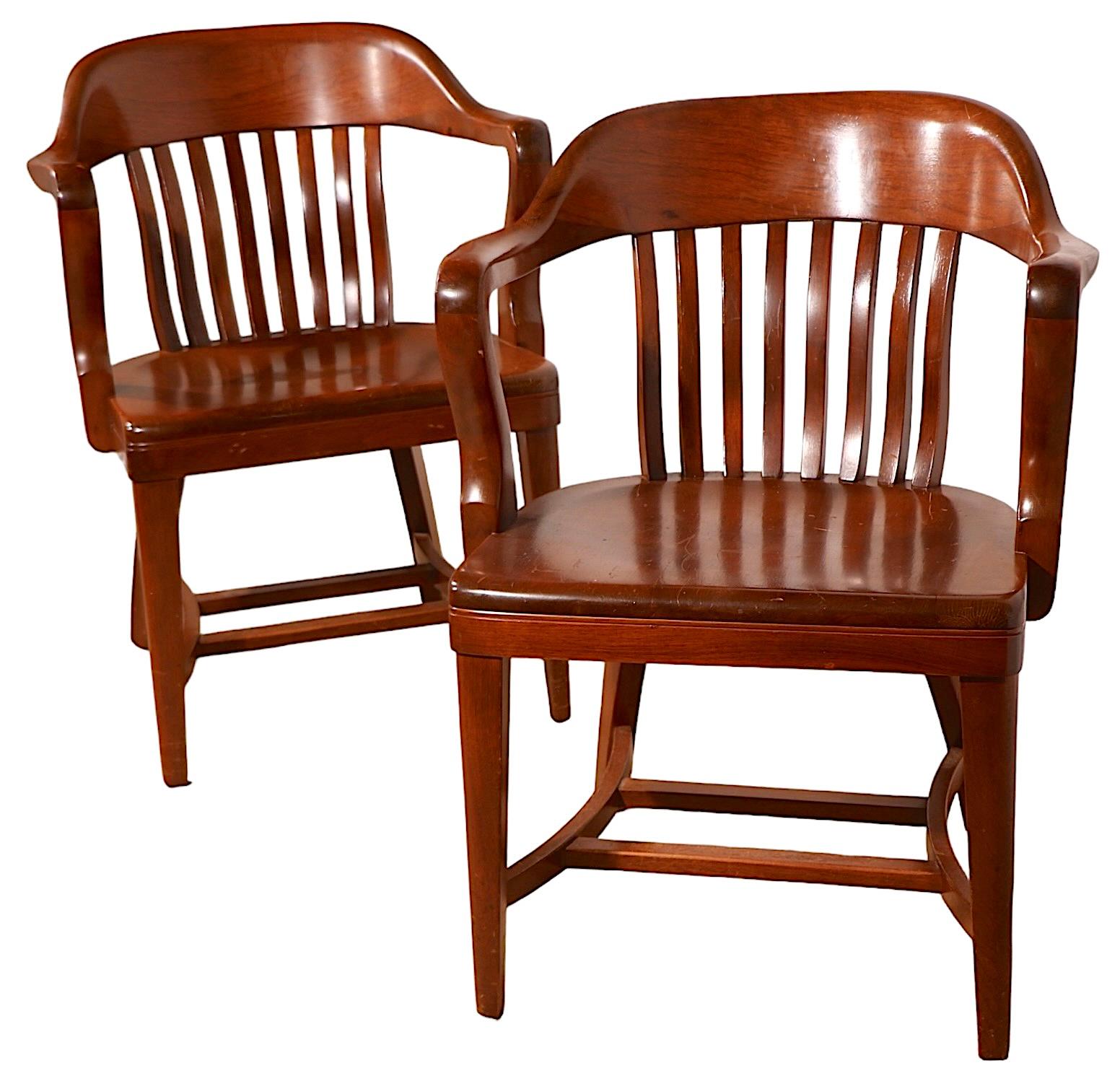 Pr. Bank of England Yale Library Jury Chairs att. to Gunlocke 6