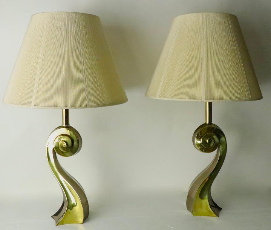 Pair of Brass Lamps in the Style of Pierre Cardin For Sale 5