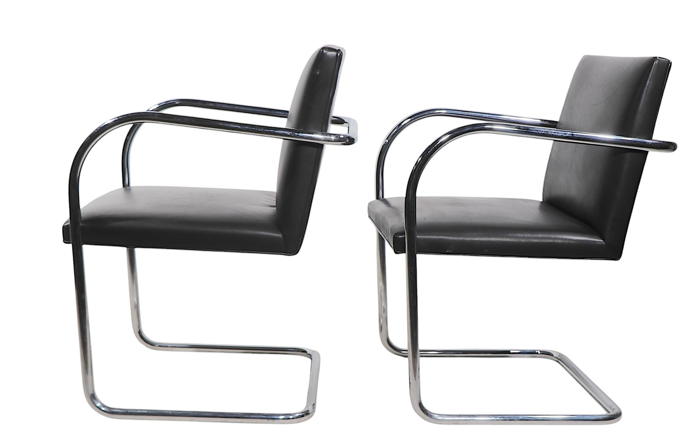 Américain Pr. Chaises Brno par Knoll Designées par Mies van der  A.I.C.. en vente