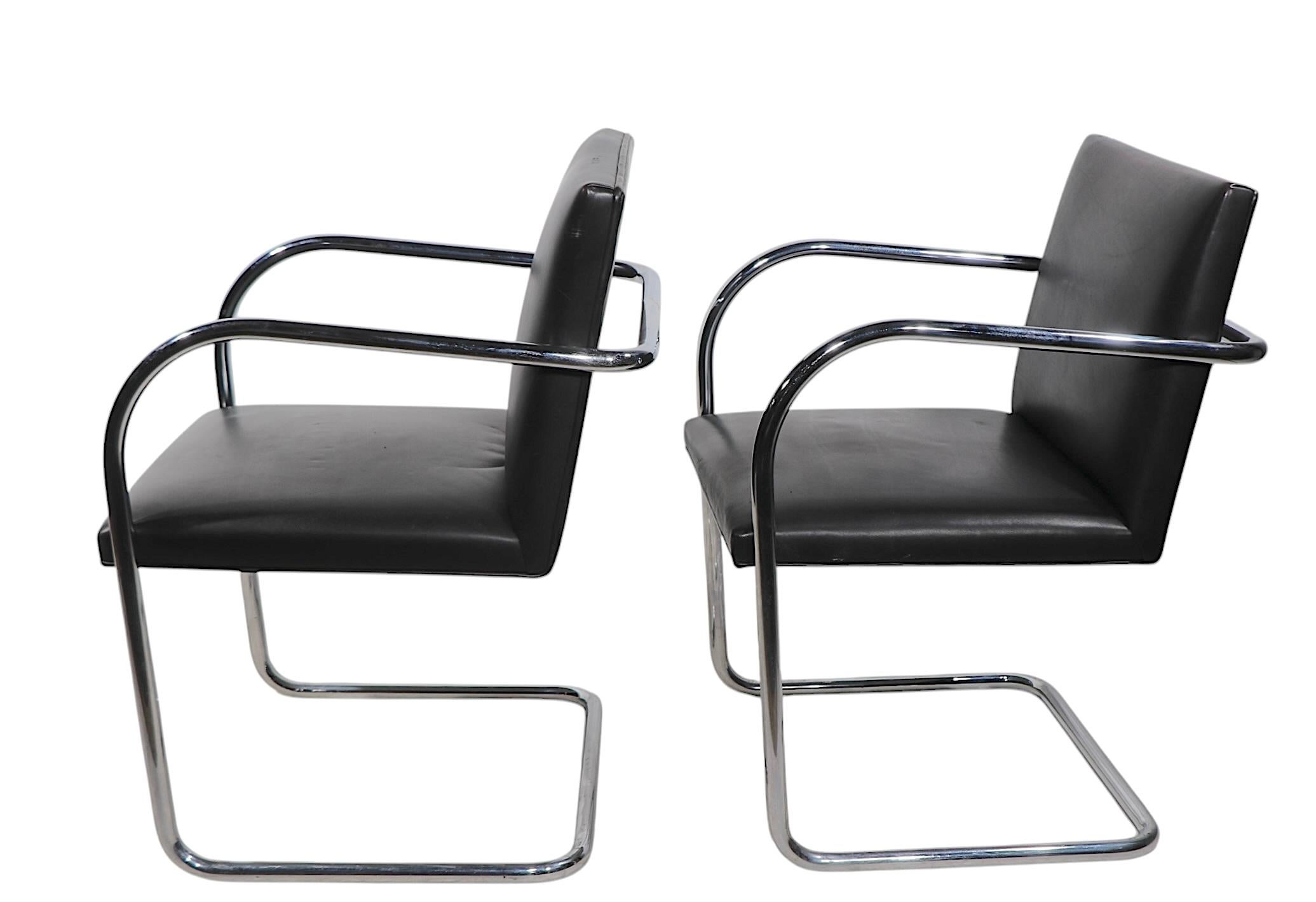 Pr. Chaises Brno par Knoll Designées par Mies van der  A.I.C.. Bon état - En vente à New York, NY
