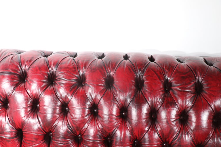 American Pr. C Shape Tufted Leather Chesterfield Sofas For Sale