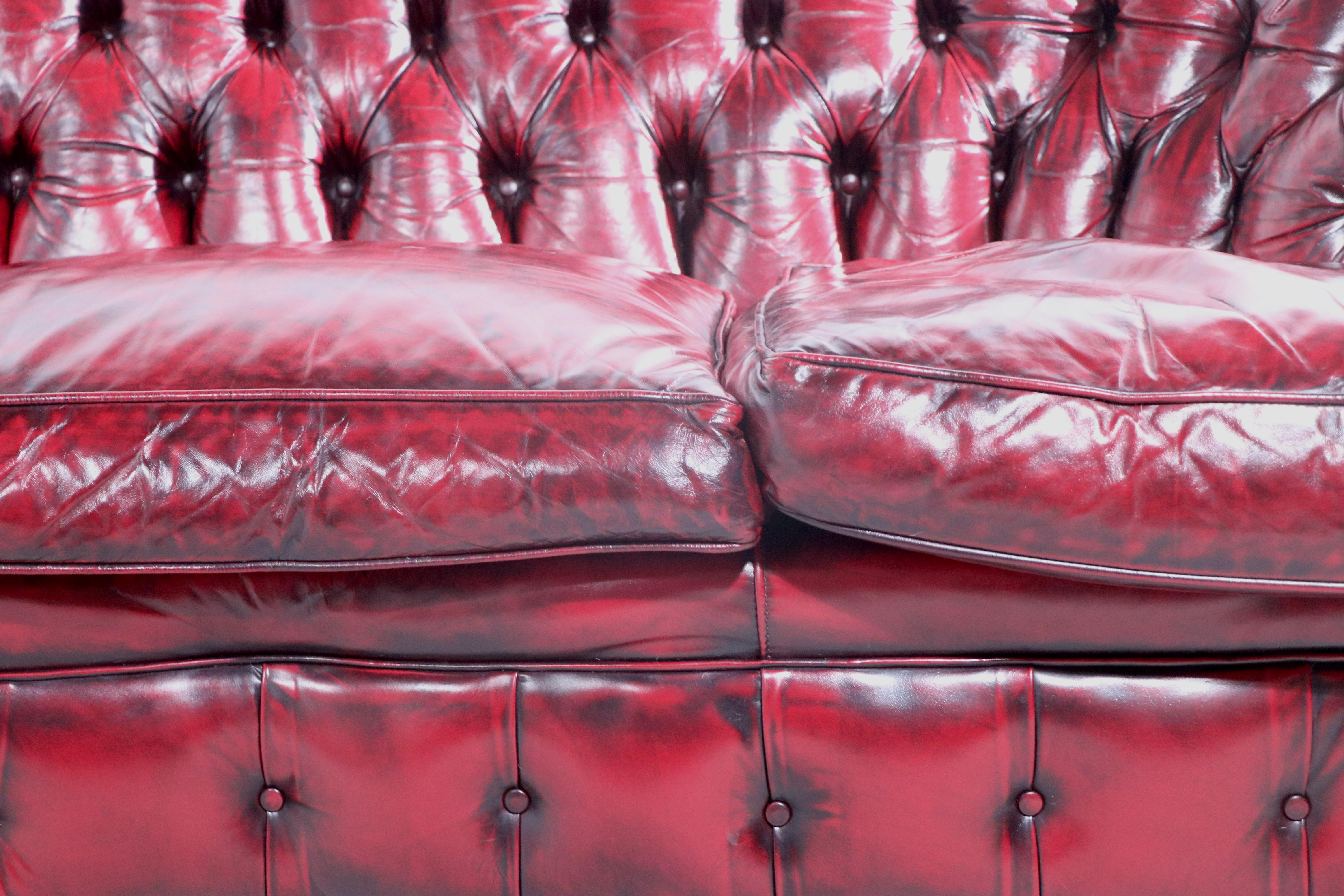Pr. C Shape Tufted Leather Chesterfield Sofas 1