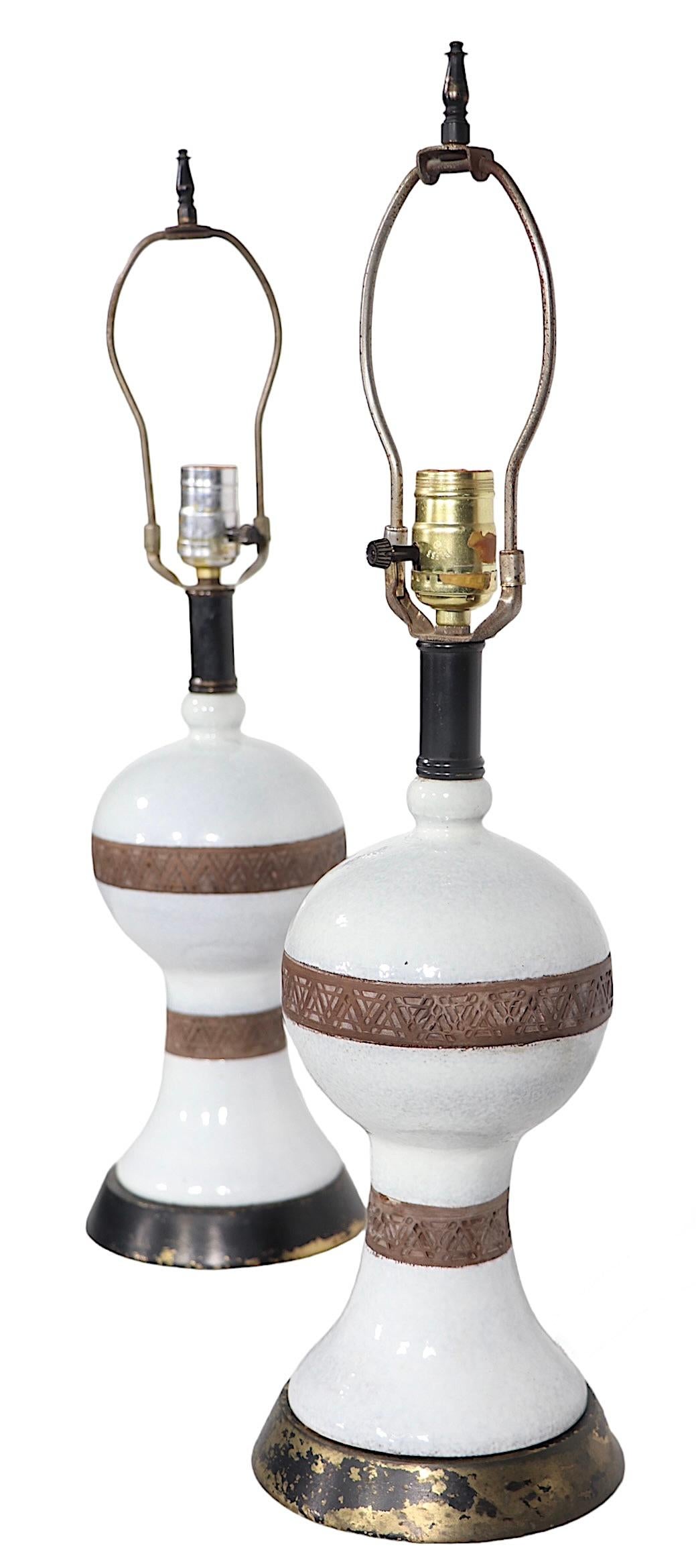 Pr. Ceramic Table Lamps Made in Italy Attr. to Urbano Zaccagnini  For Sale 9