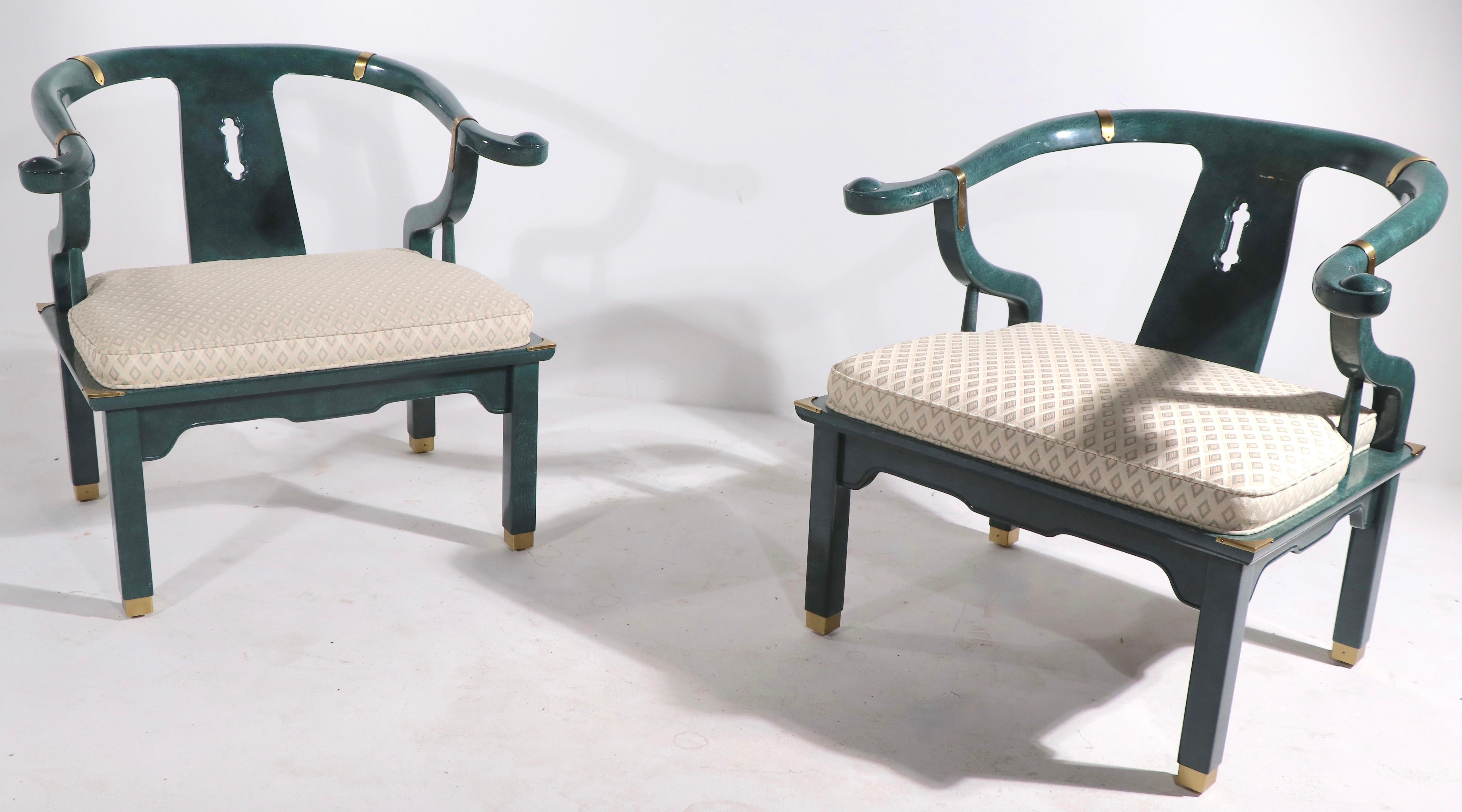 Pr. Chinesische moderne Ox-Schleifenstühle in Kunstjade-Finish von Century Furniture im Angebot 2