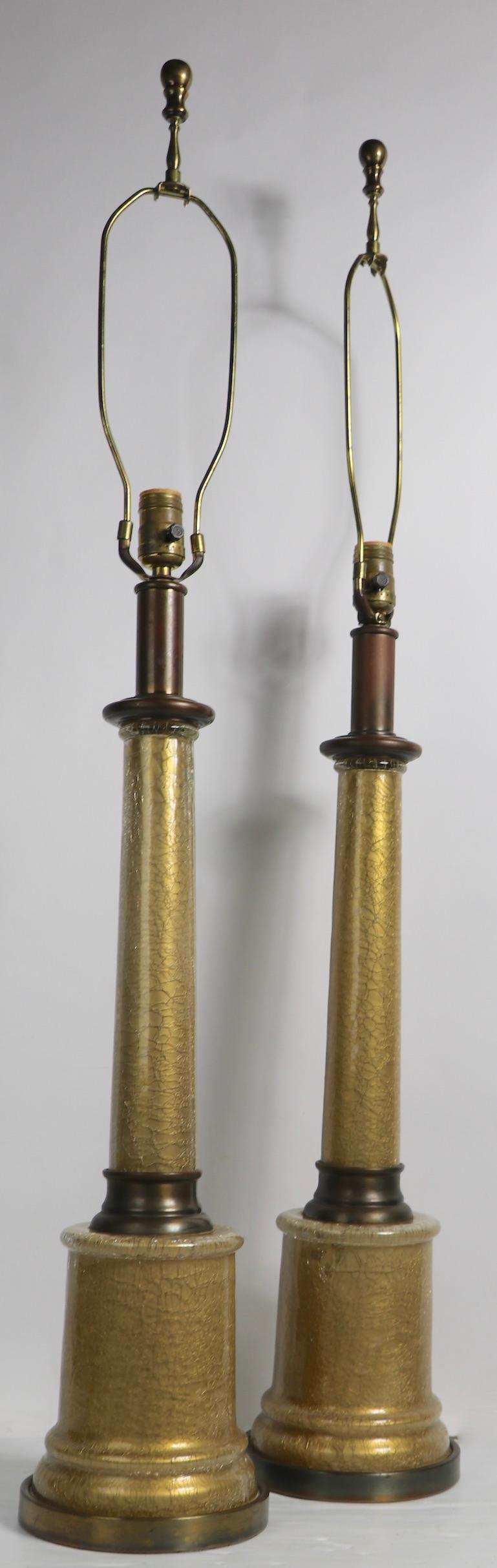 Paire Lampes de table colonnes en verre craquelé doré de Paul Hanson en vente 4
