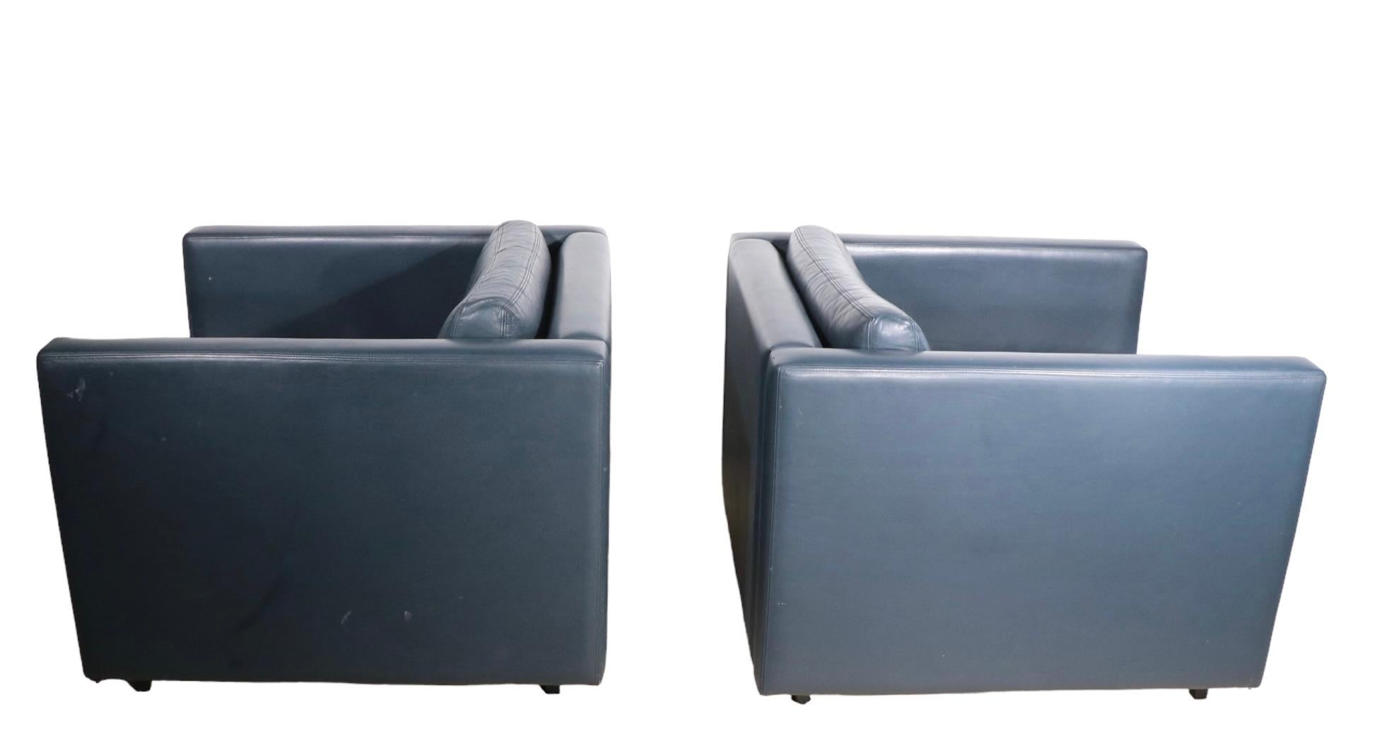 Pr. Cube Form Club Chairs by Charles Pfister for Knoll For Sale 5