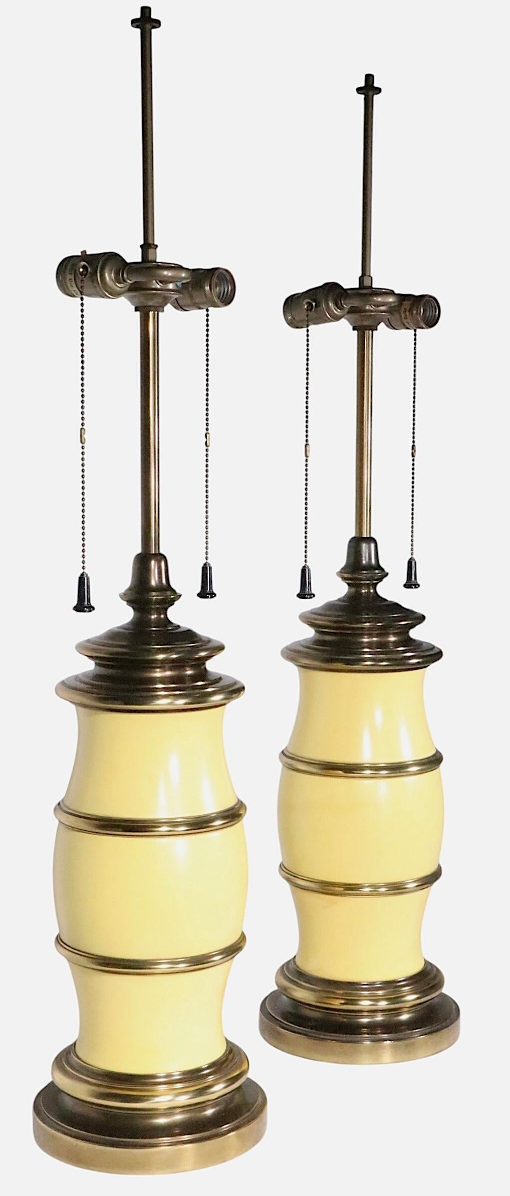 Pr. Dekorativ  Tischlampen aus Kunstbambus von Stiffel um 1970 im Zustand „Gut“ im Angebot in New York, NY