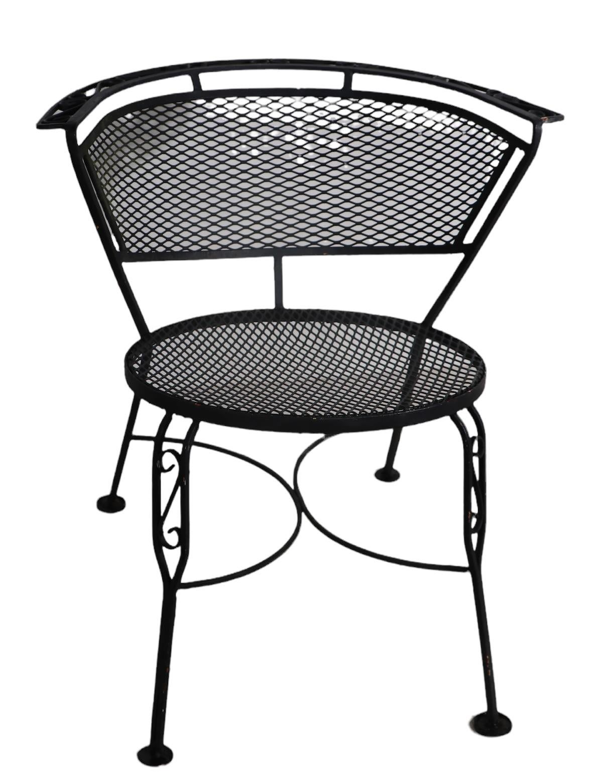 Pr. Decorative Garden Patio Poolside Wrought Iron Chairs by Woodard For Sale 2