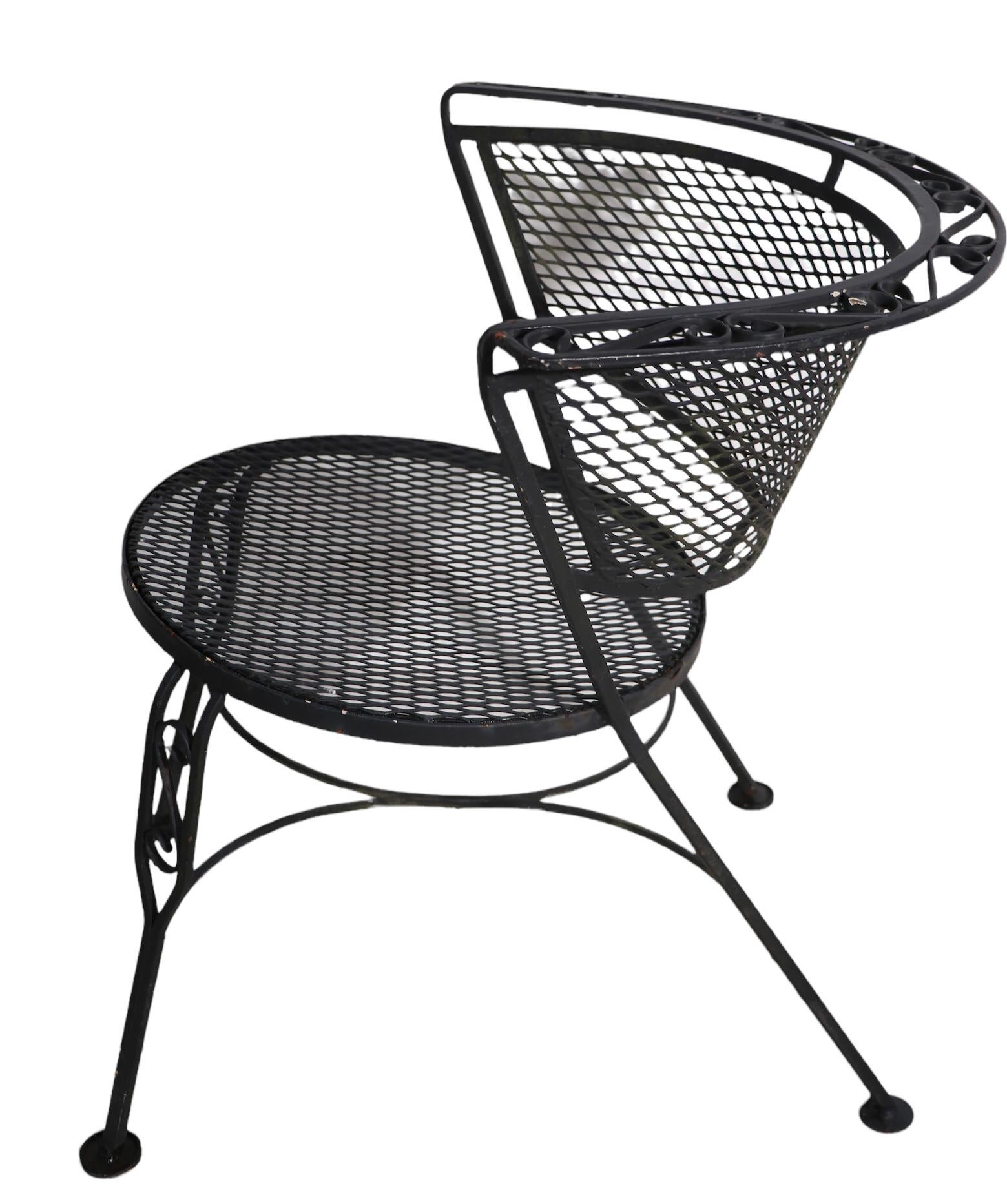Pr. Decorative Garden Patio Poolside Wrought Iron Chairs by Woodard In Good Condition For Sale In New York, NY