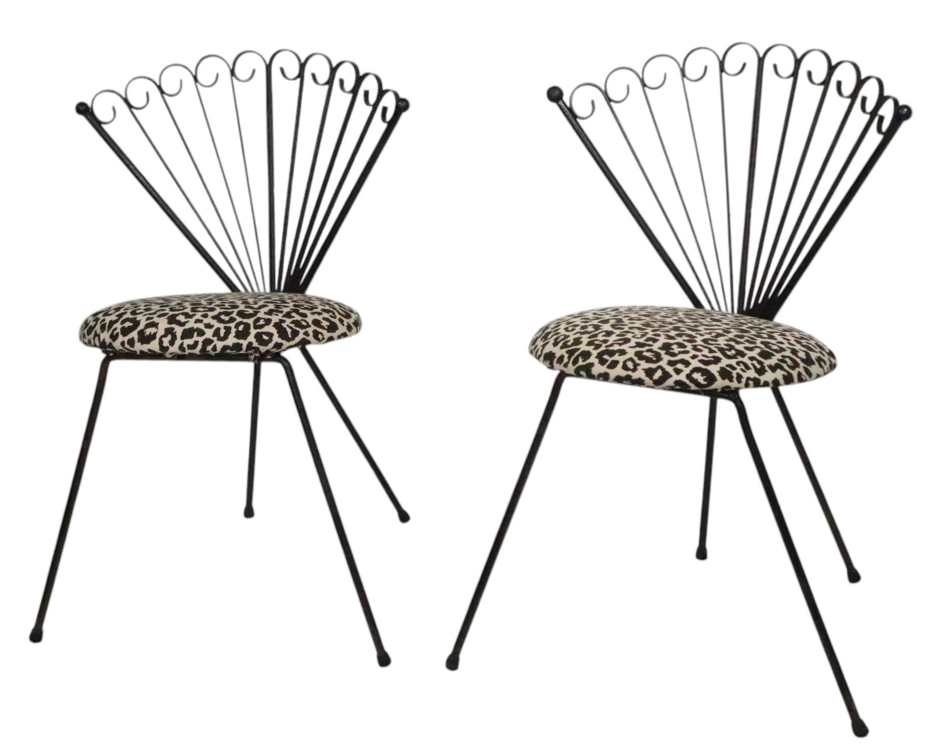 20ième siècle Pr. Chaises d'appoint décoratives de style Granada du milieu du siècle dernier attribuées à Arthur Umanoff en vente
