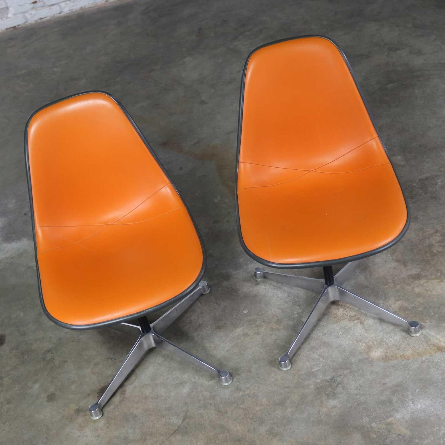 eames orange chair