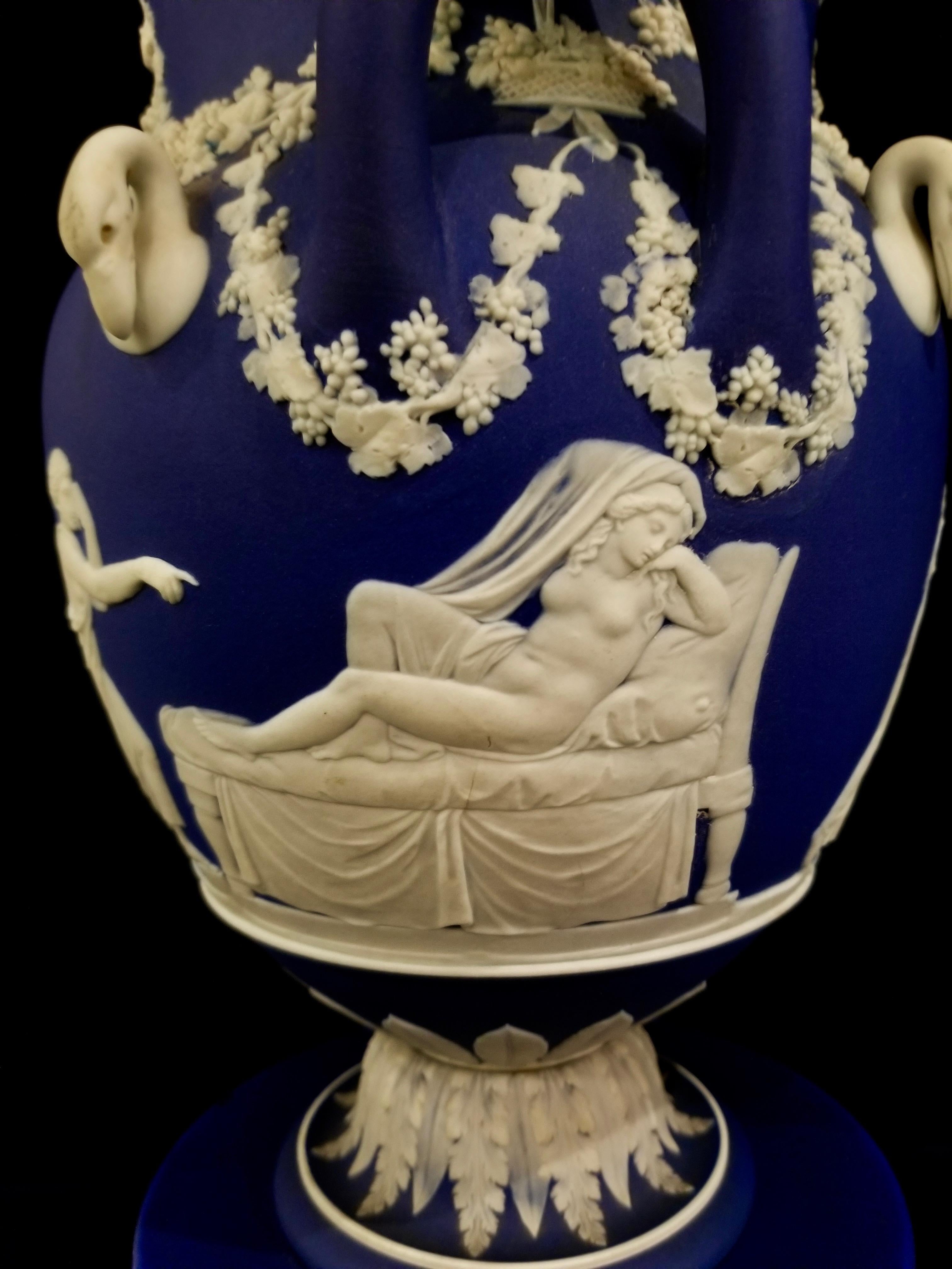 English Jasperware Blue Wedgwood Vases w/ Neoclassical Subjects on Plinths, Pair In Good Condition For Sale In New York, NY